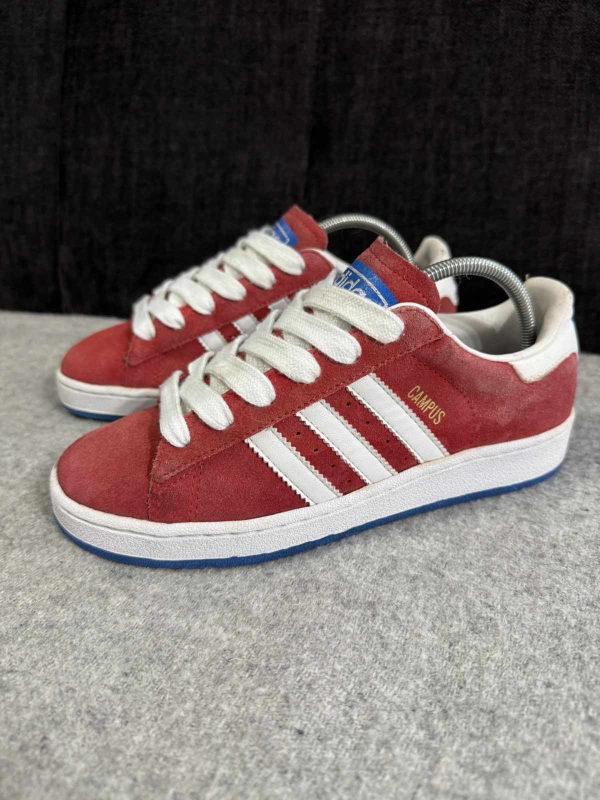 Adidas × Vintage Adidas Campus 2005 Vintage OG 00s red suede rare 36 sneakers Size US 4 / IT 34 - 7 Thumbnail