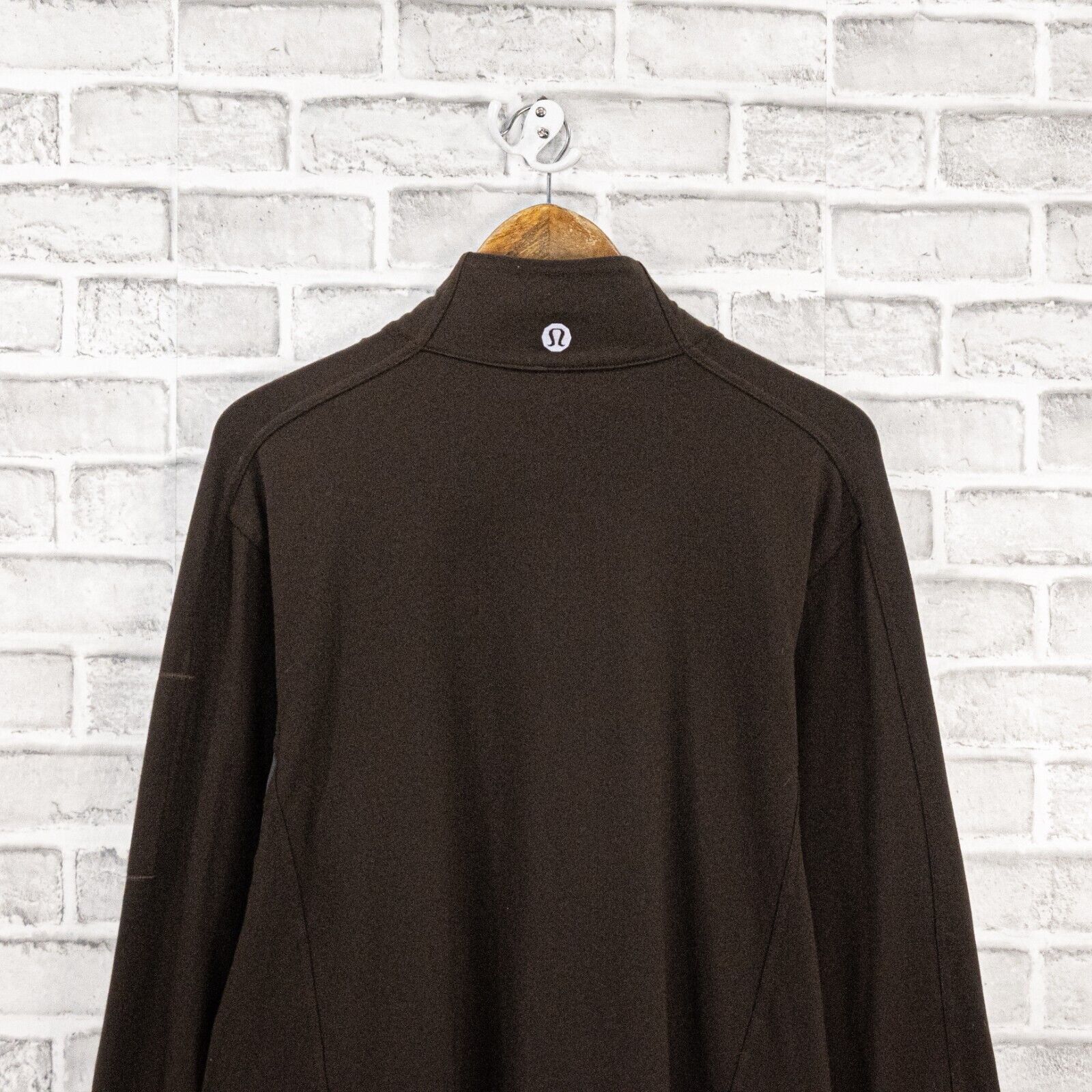 Lululemon Lululemon Full Zip Track Jacket vent Mesh Armpit in Brown Size US L / EU 52-54 / 3 - 10 Thumbnail