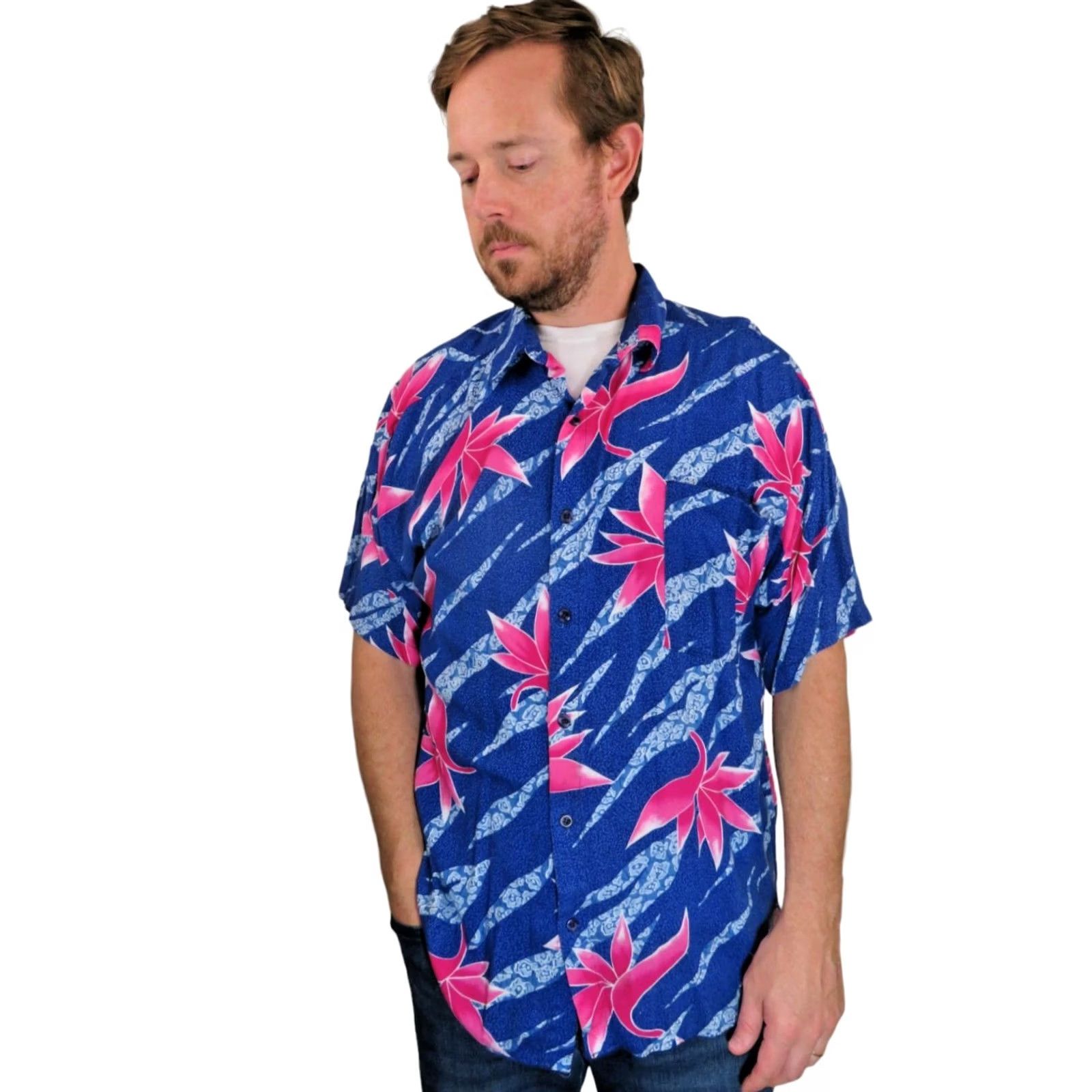 Vintage VINTAGE American Vintage Birds of Paradise Hawaiian Shirt Men’s Large Blue Floral Rayon Button-Up Short Sleeve Collared Shirt Size US L / EU 52-54 / 3 - 2 Thumbnail