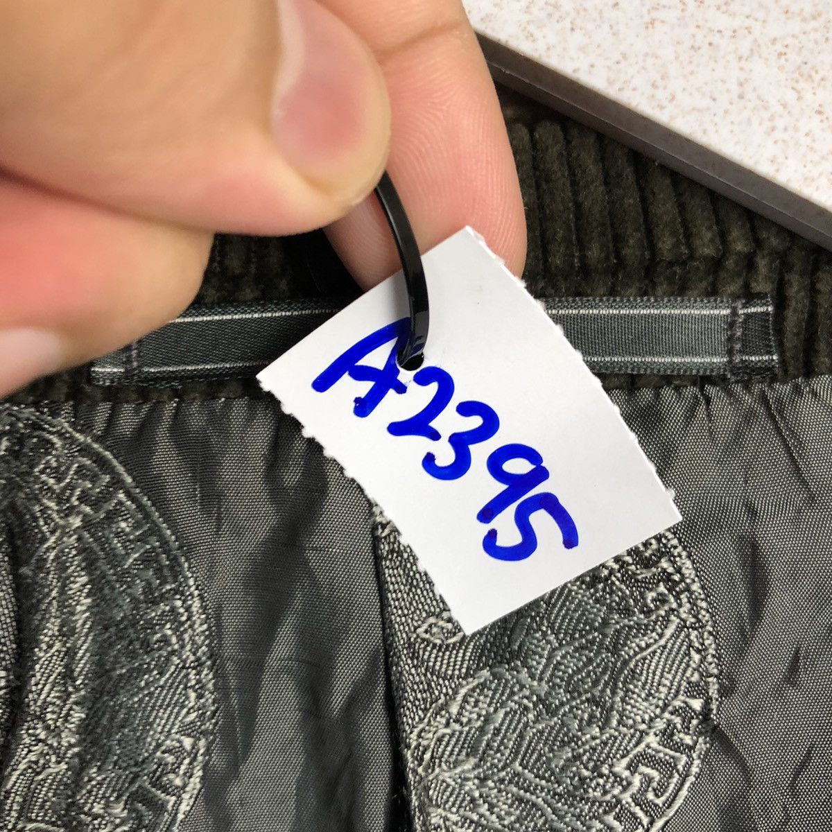 Versace Gianni Versace Dark Brown corduroy Blazzer #A2395 Size US L / EU 52-54 / 3 - 11 Thumbnail