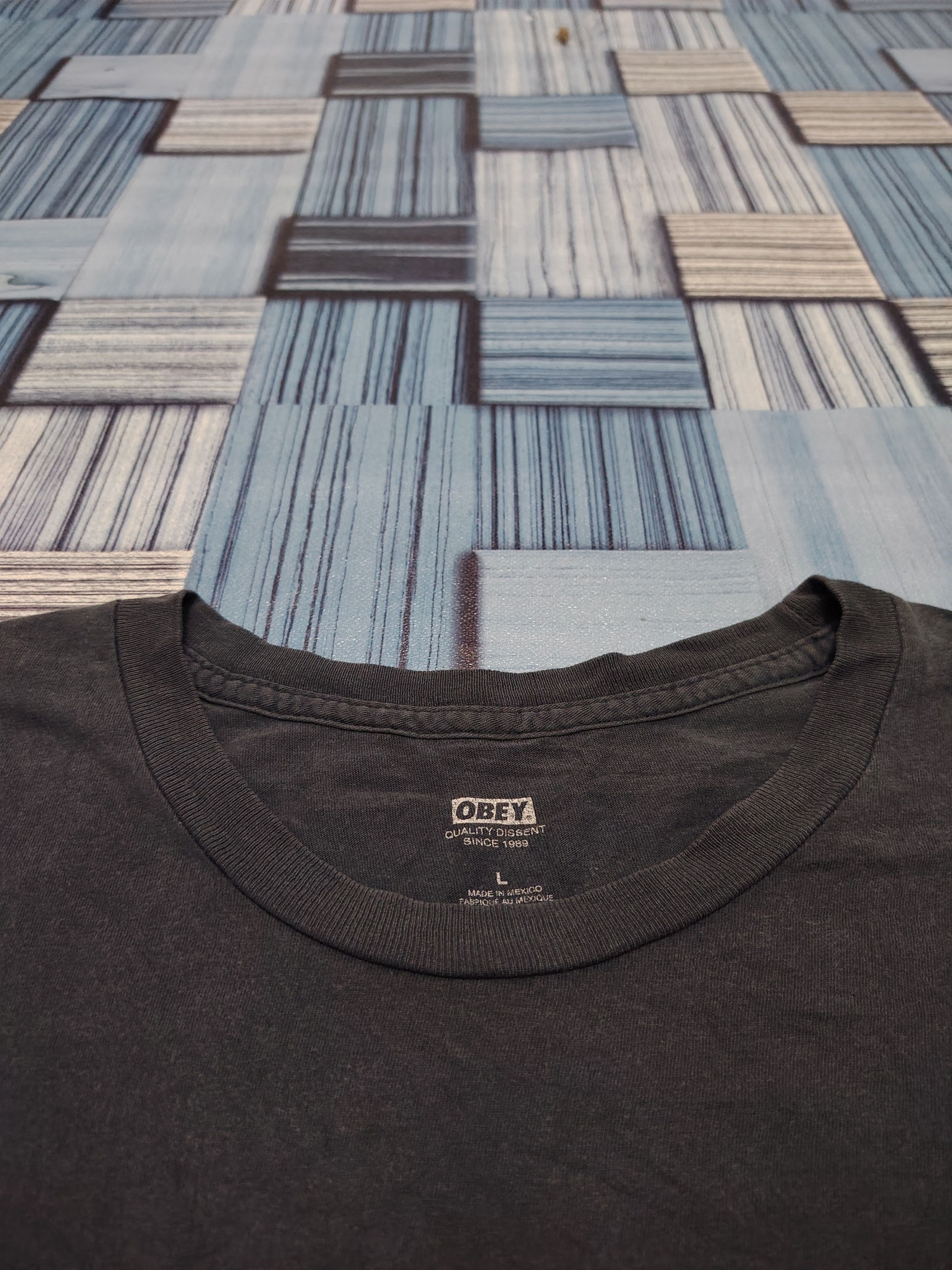 Obey Rare!!! Obey Dissent T shirt Size US L / EU 52-54 / 3 - 5 Thumbnail