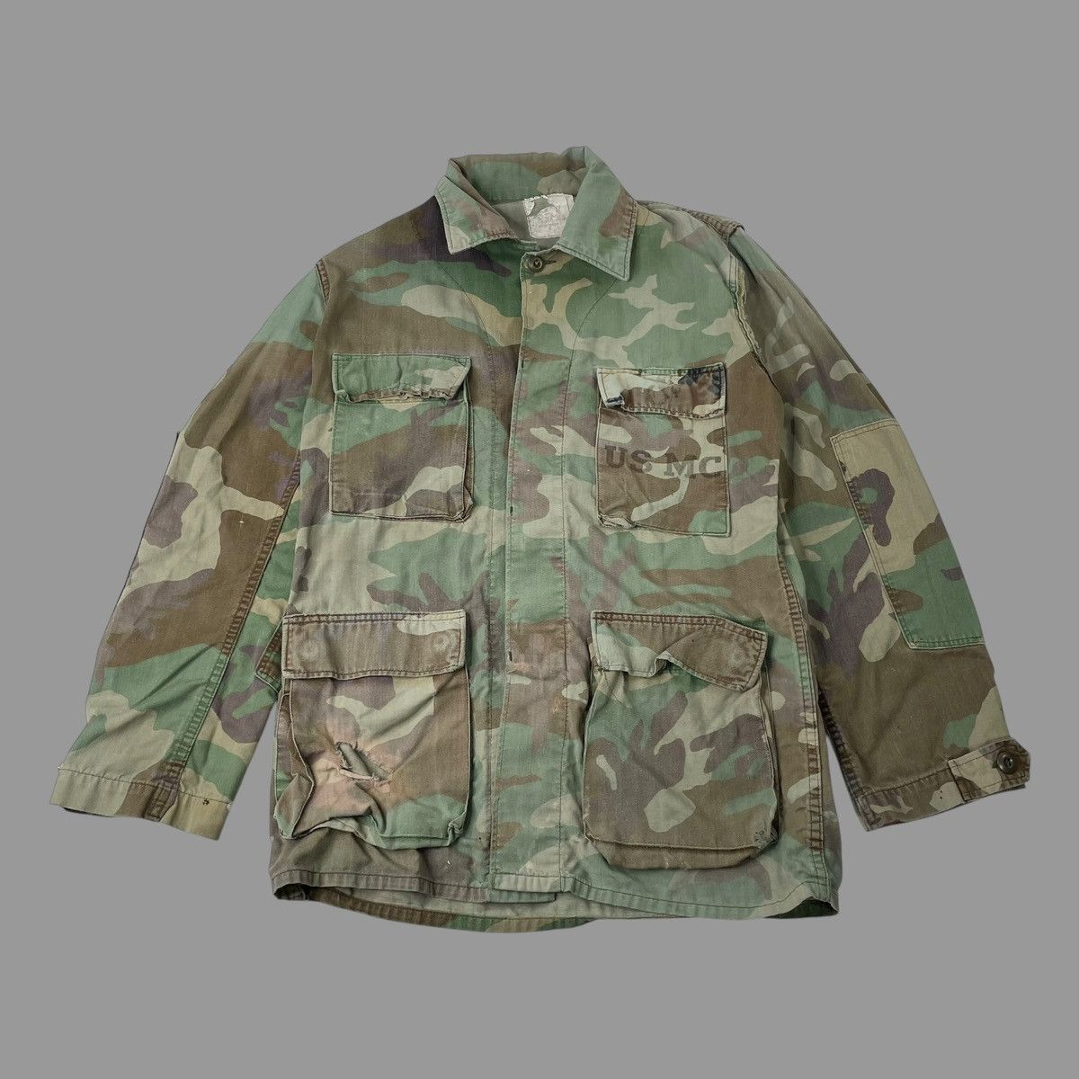 Vintage Vintage 1980s woodland camo stenciled usmc shirt Size US S / EU 44-46 / 1 - 1 Thumbnail