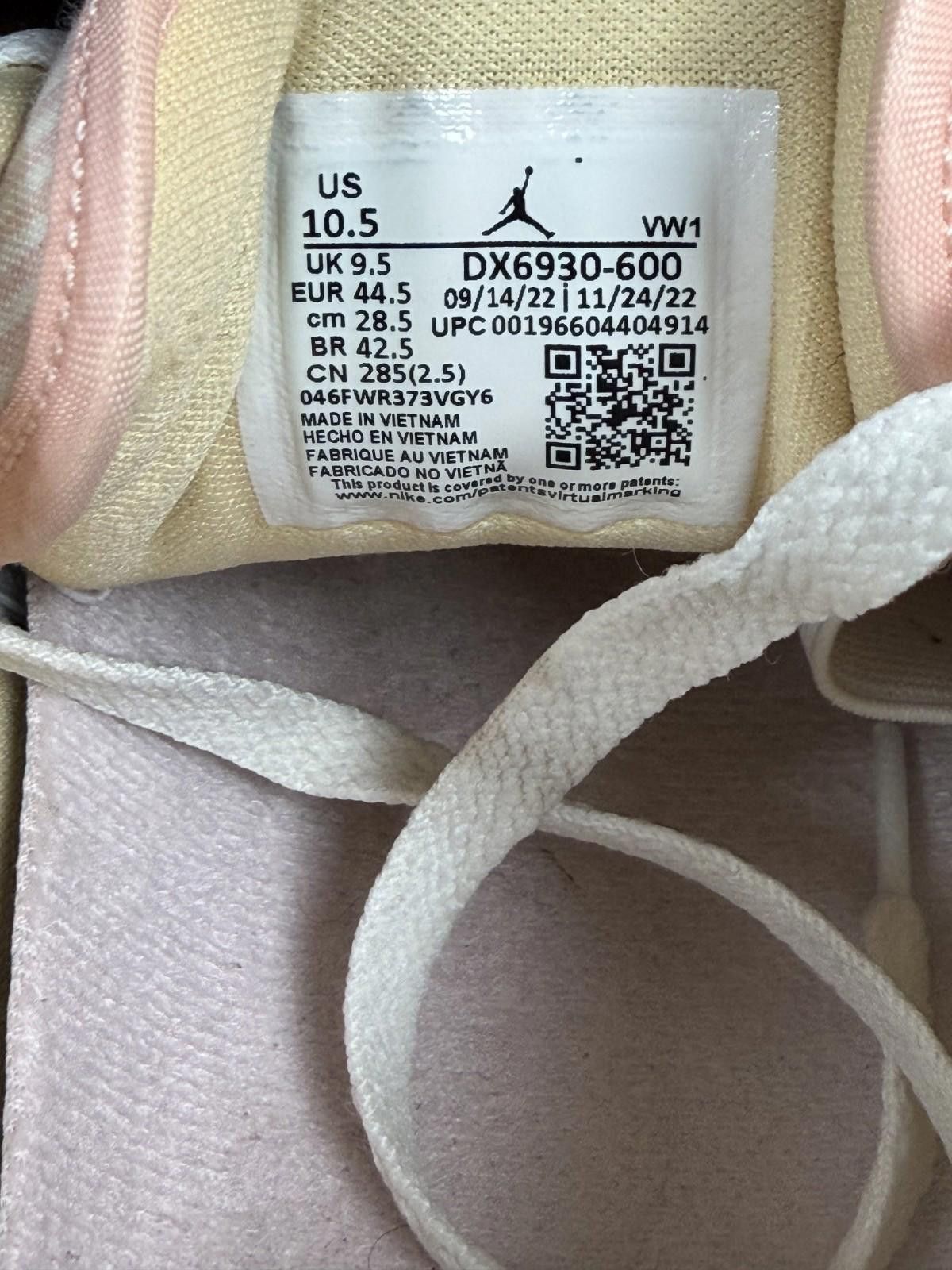 Jordan Brand Size 10.5 - Air Jordan 2 Retro Low Seersucker DX6930-600 Size US 10.5 / EU 43-44 - 5 Thumbnail