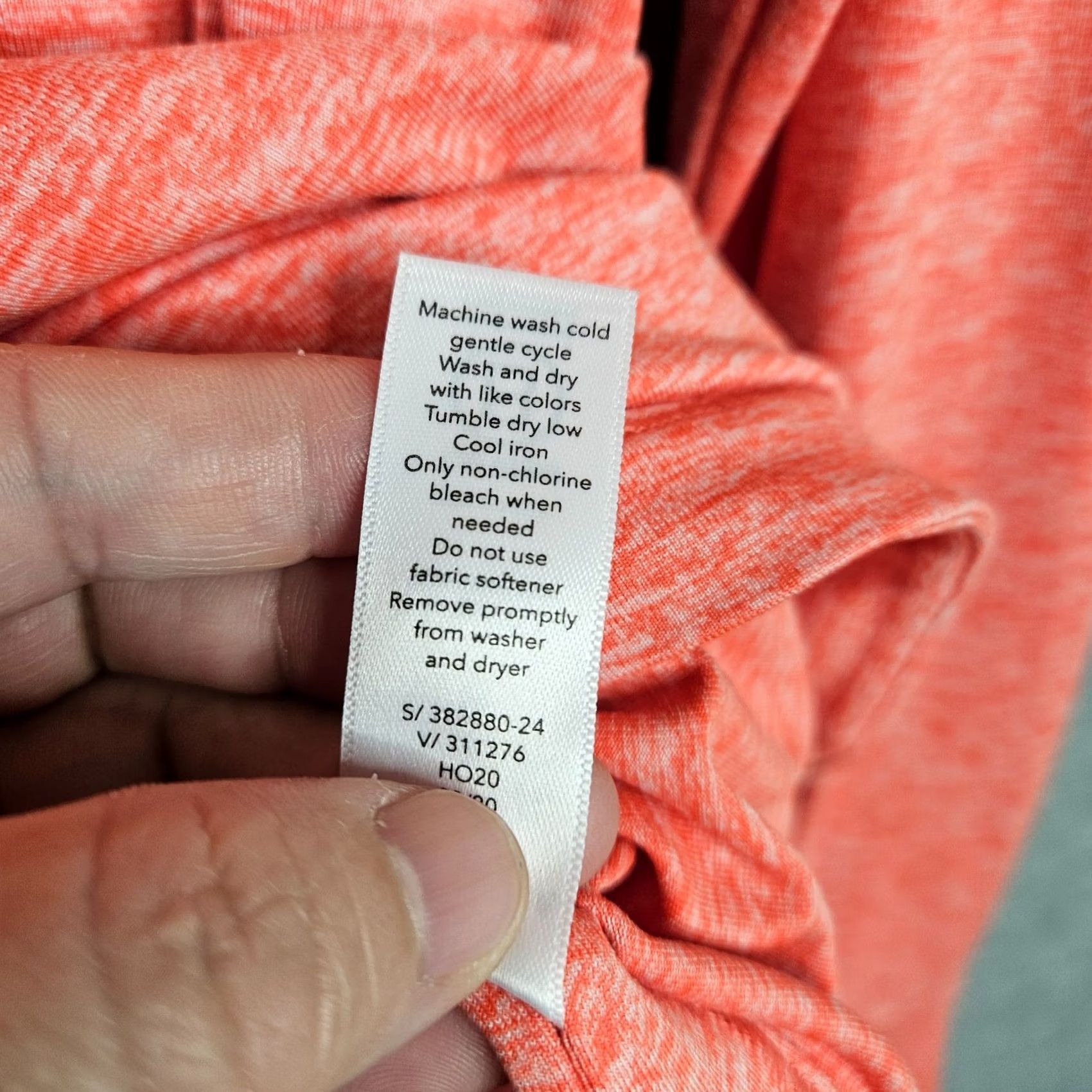 Athleta Athleta Women’s Orange Long Sleeve Gym workout Top Size M Size M / US 6-8 / IT 42-44 - 5 Thumbnail
