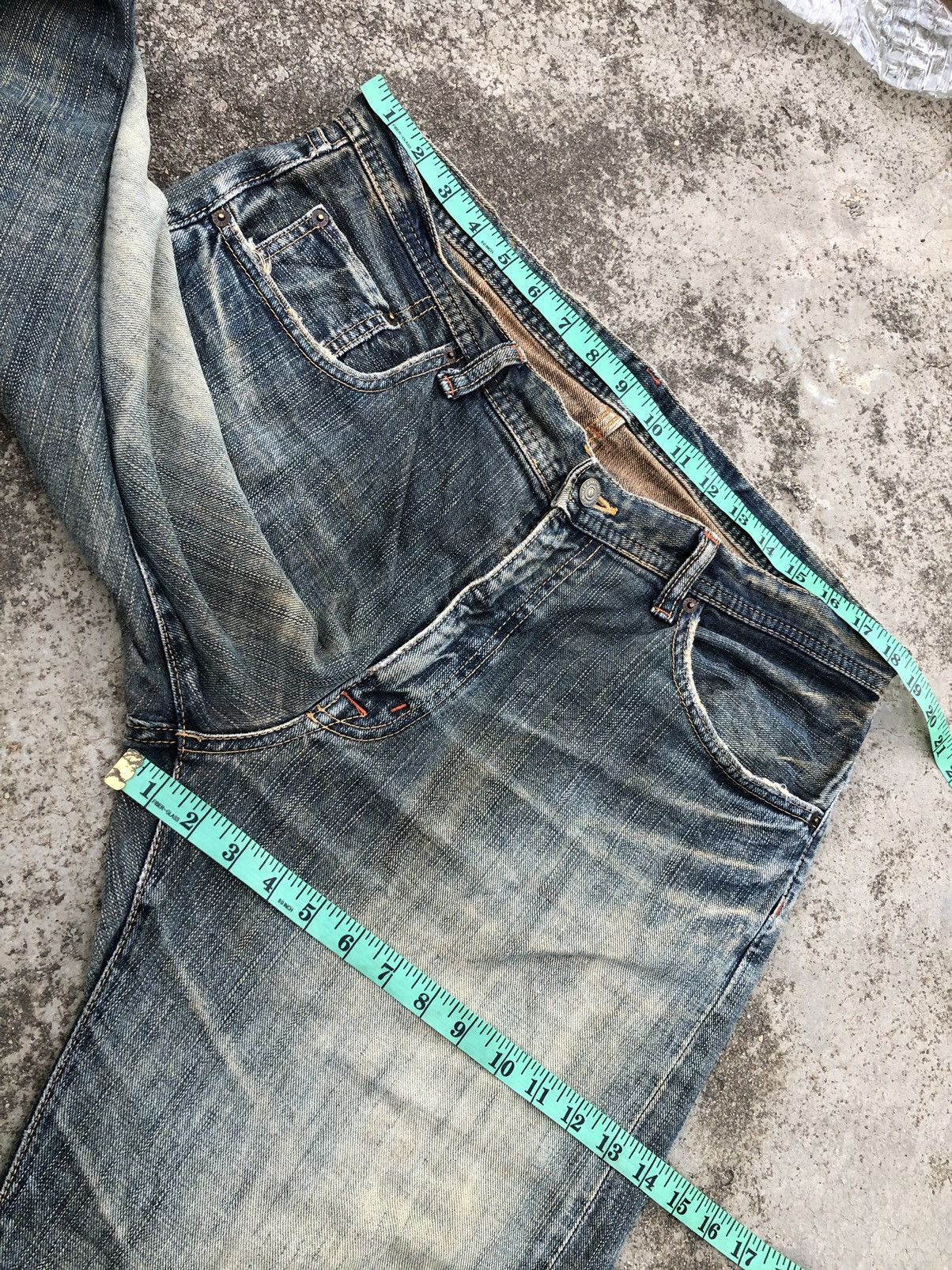 Japanese Brand RUSTY BLUE GL HEART DISTRESSED JEANS Size US 37 - 9 Thumbnail