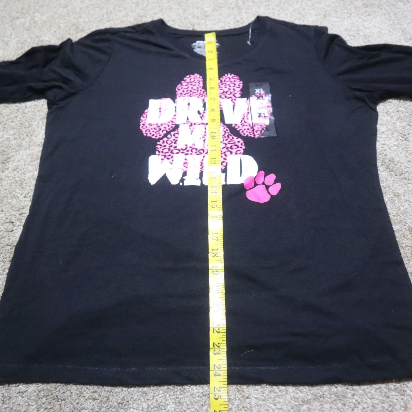 Joe Boxer Joe Boxer Shirt Women's XL Black Drive Me Wild Dog Paw T-Shirt Short Sleeve Womens XL Black Shirt 90s? Size XL / US 12-14 / IT 48-50 - 6 Thumbnail