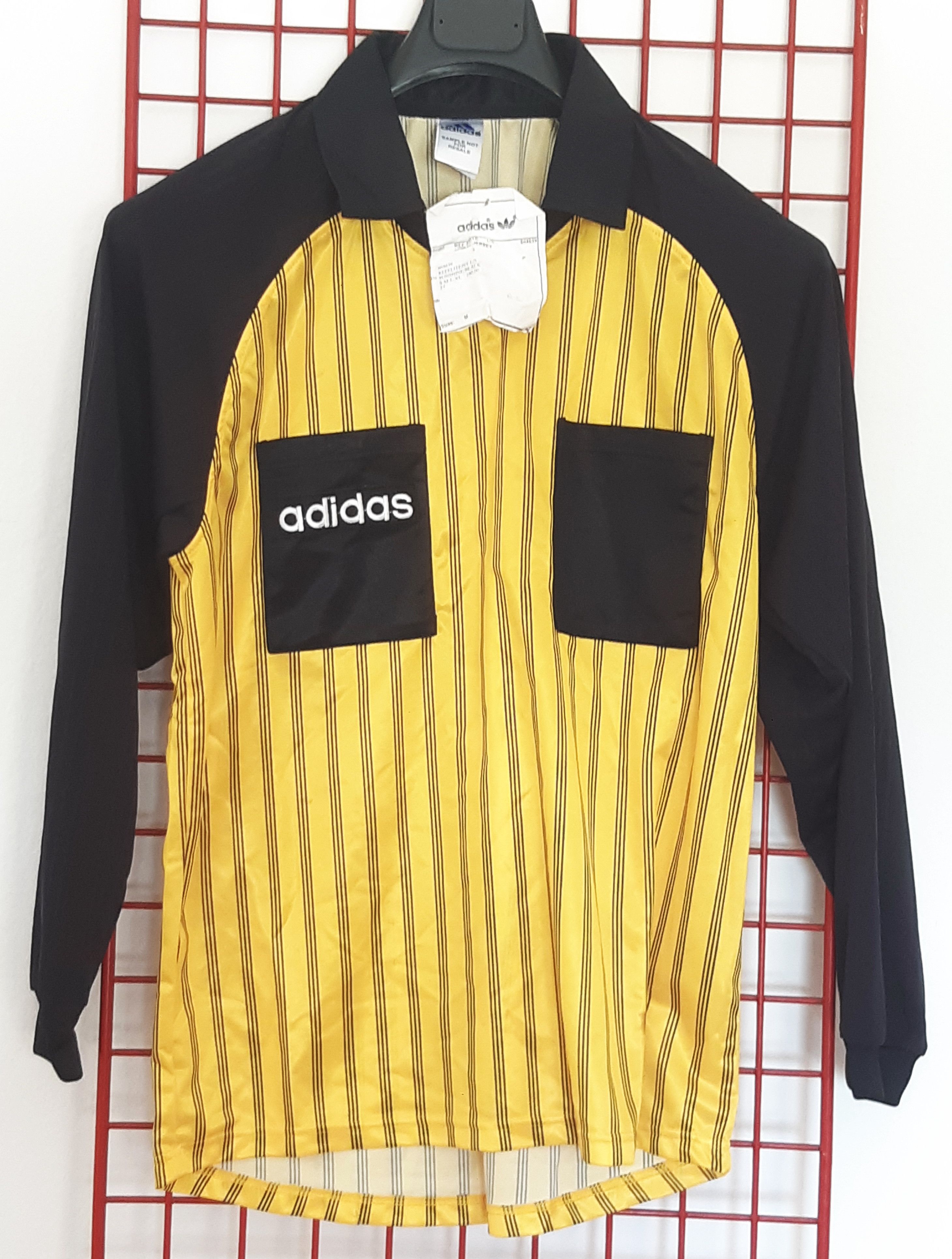 Adidas Vintage 90s ADIDAS Soccer referee Jersey England size M NWT Size US M / EU 48-50 / 2 - 1 Thumbnail