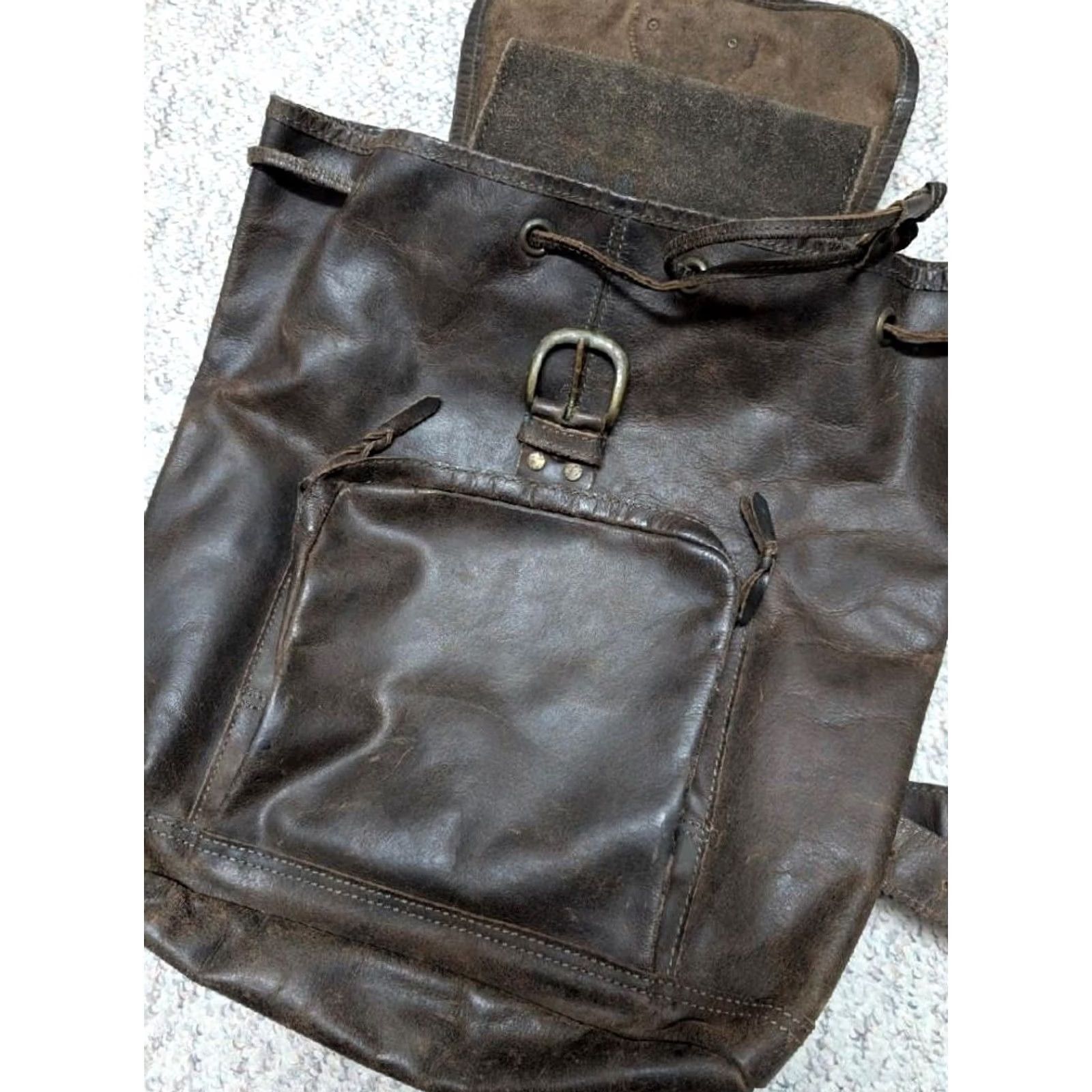 Ocean Pacific VINTAGE Ocean Pacific backpack OP brown leather cowhide bag 1990s medium unisex adults Size ONE SIZE - 3 Thumbnail