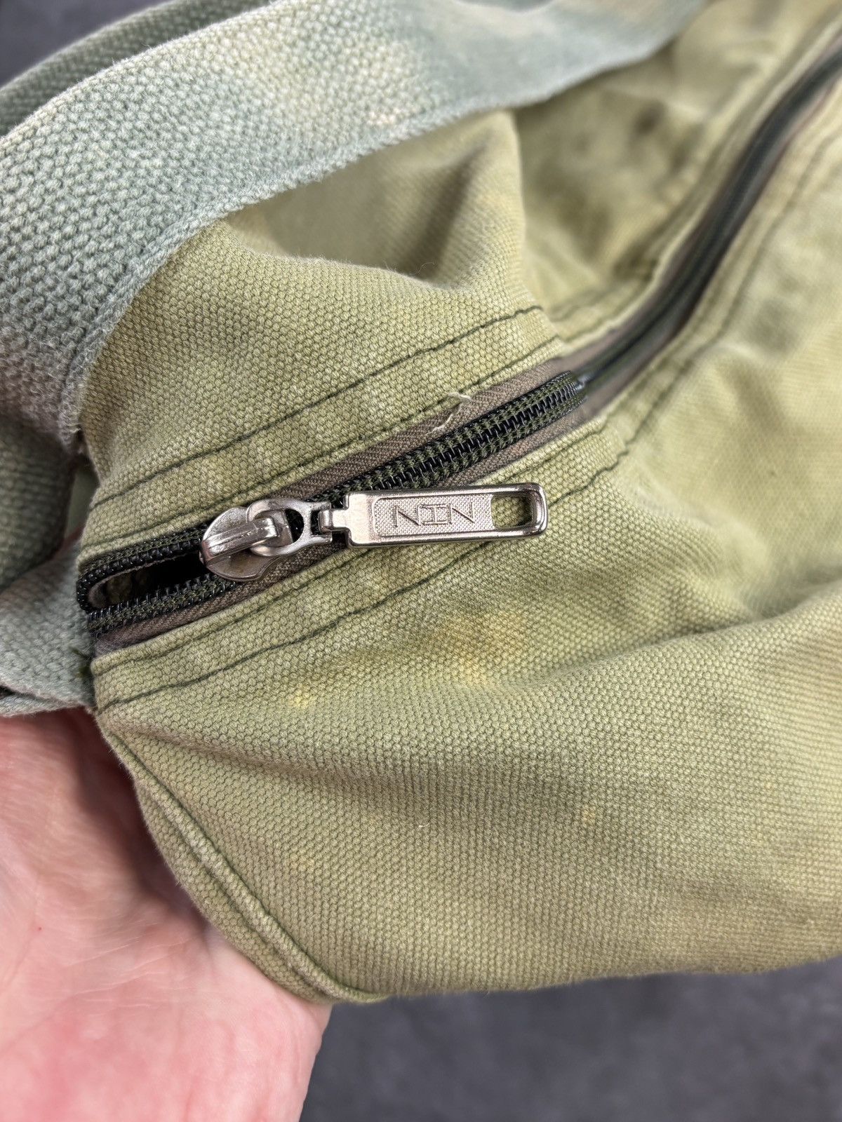 Vintage Vintage Military Duffle Bag Army Green Canvas Laundry Sling Size ONE SIZE - 8 Thumbnail