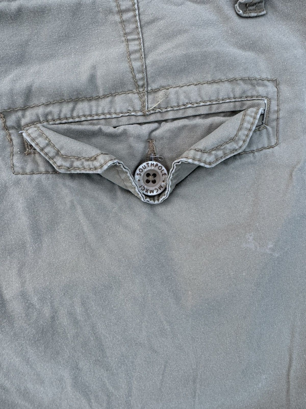 Southpole × Vintage Vintage SouthPole Shorts Size US 36 / EU 52 - 6 Thumbnail
