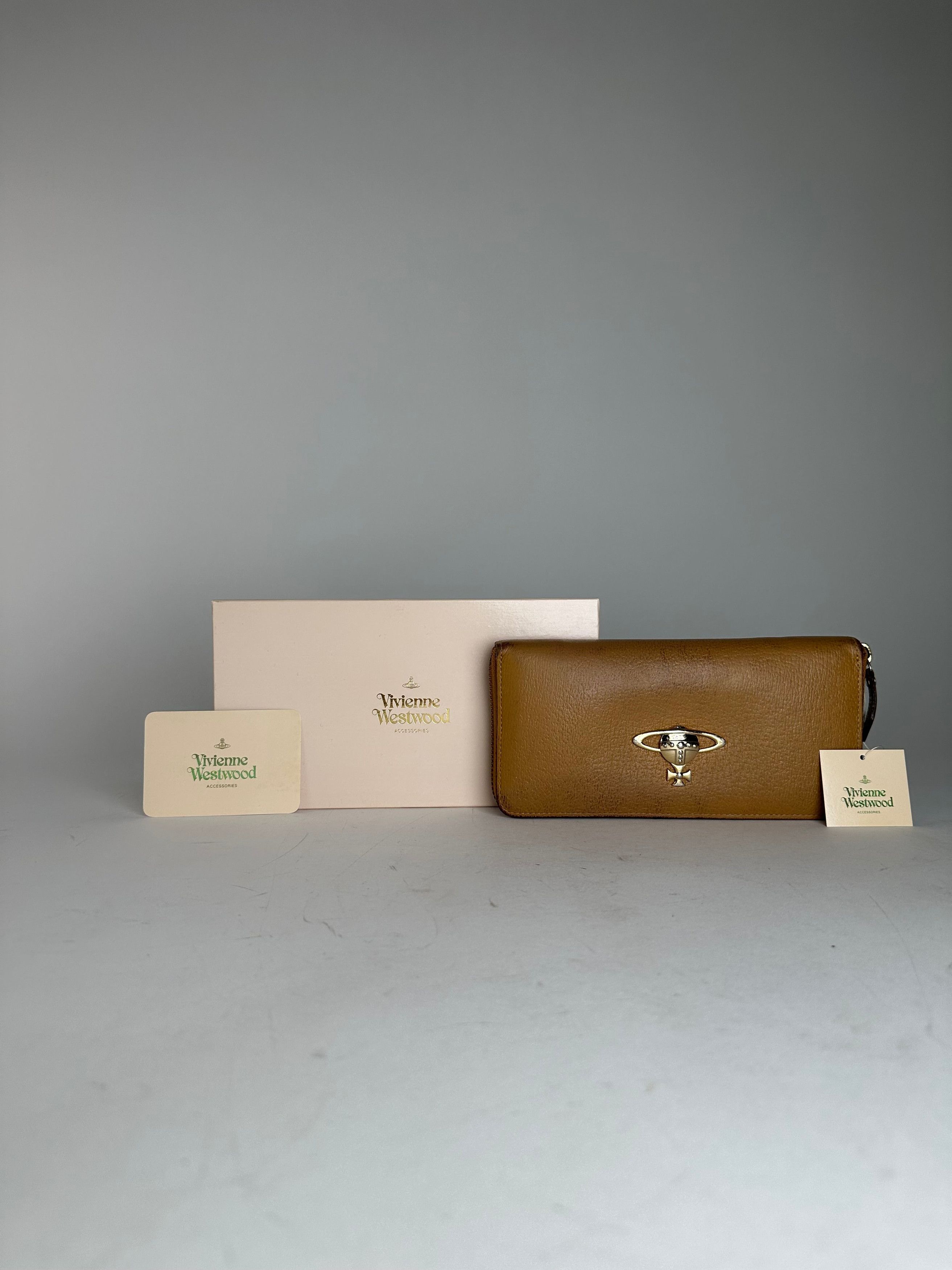 Vivienne Westwood Vintage Leather Wallet Camel Size ONE SIZE - 1 Thumbnail