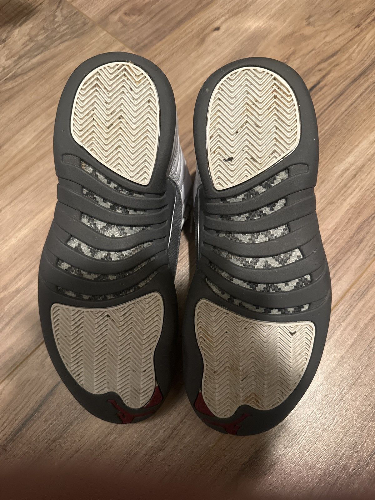 Jordan Brand Jordan 12 Light Dark Grey Size US 11.5 / EU 44-45 - 5 Thumbnail