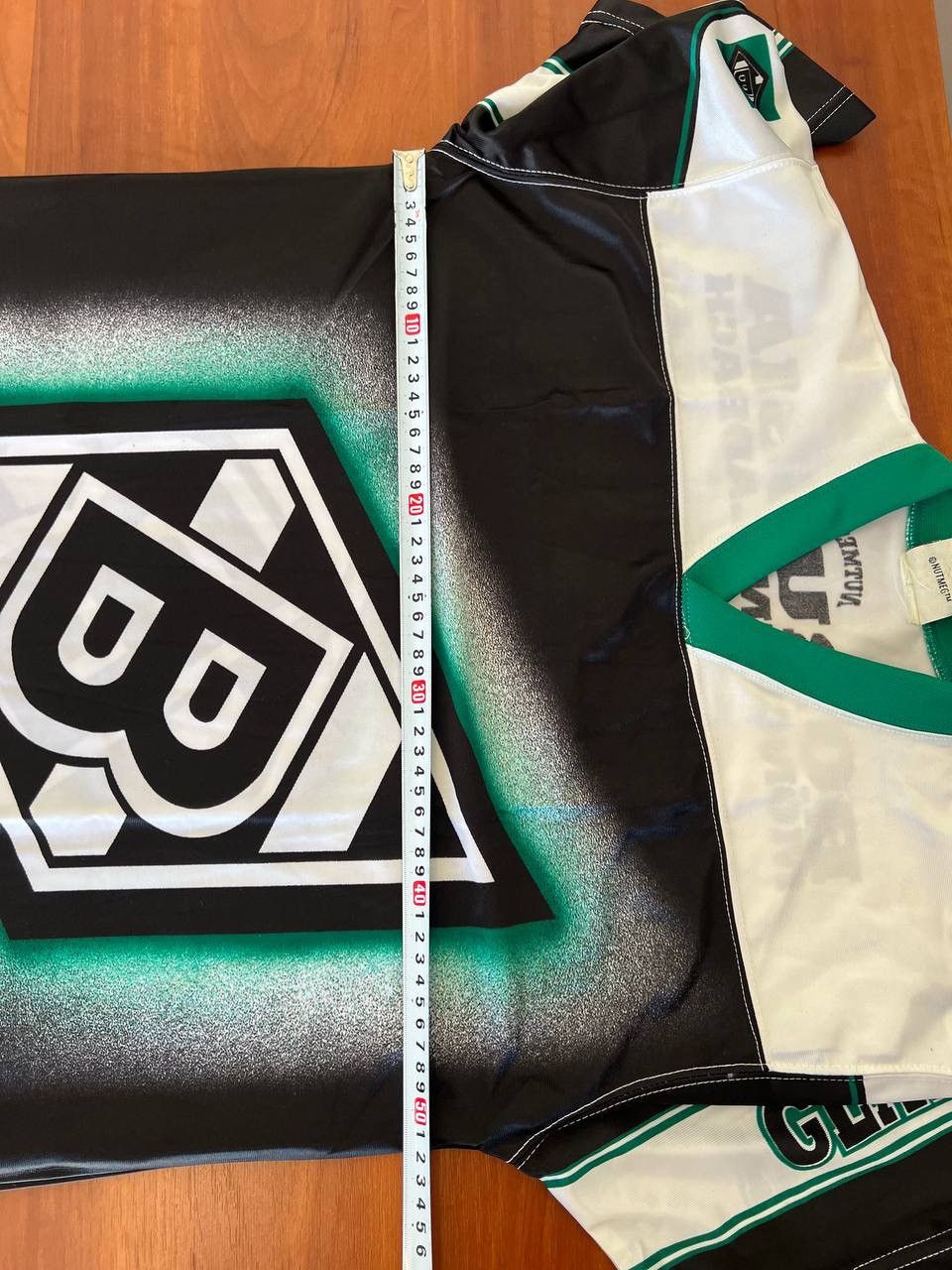 Nutmeg NEW! 90’S BORUSSIA MONCHENGLADBACH DESIGN SOCCER JERSEY SZ M Size US M / EU 48-50 / 2 - 13 Thumbnail