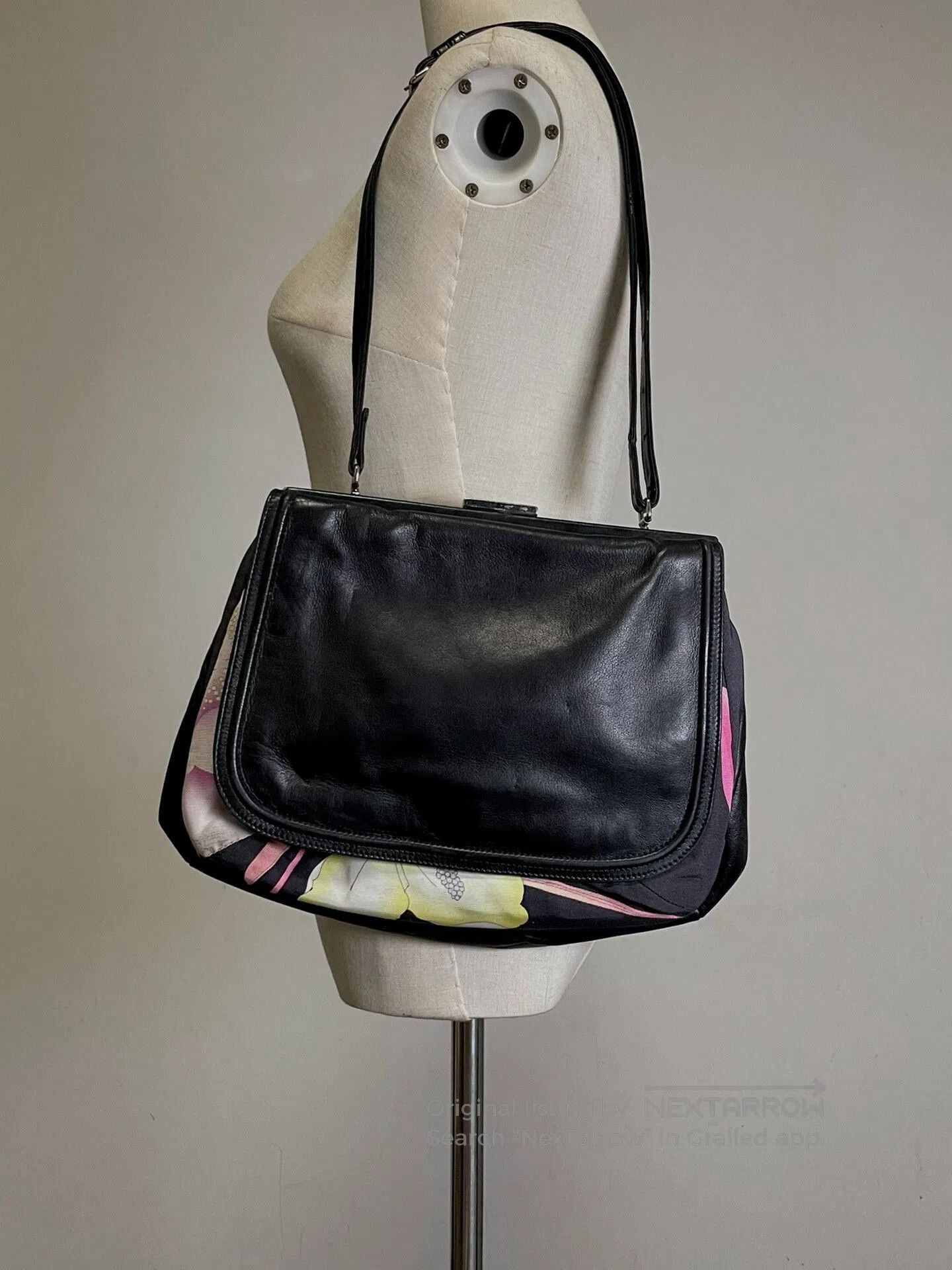 Dries Van Noten drapes van noten floral leather handbag. Size ONE SIZE - 1 Thumbnail