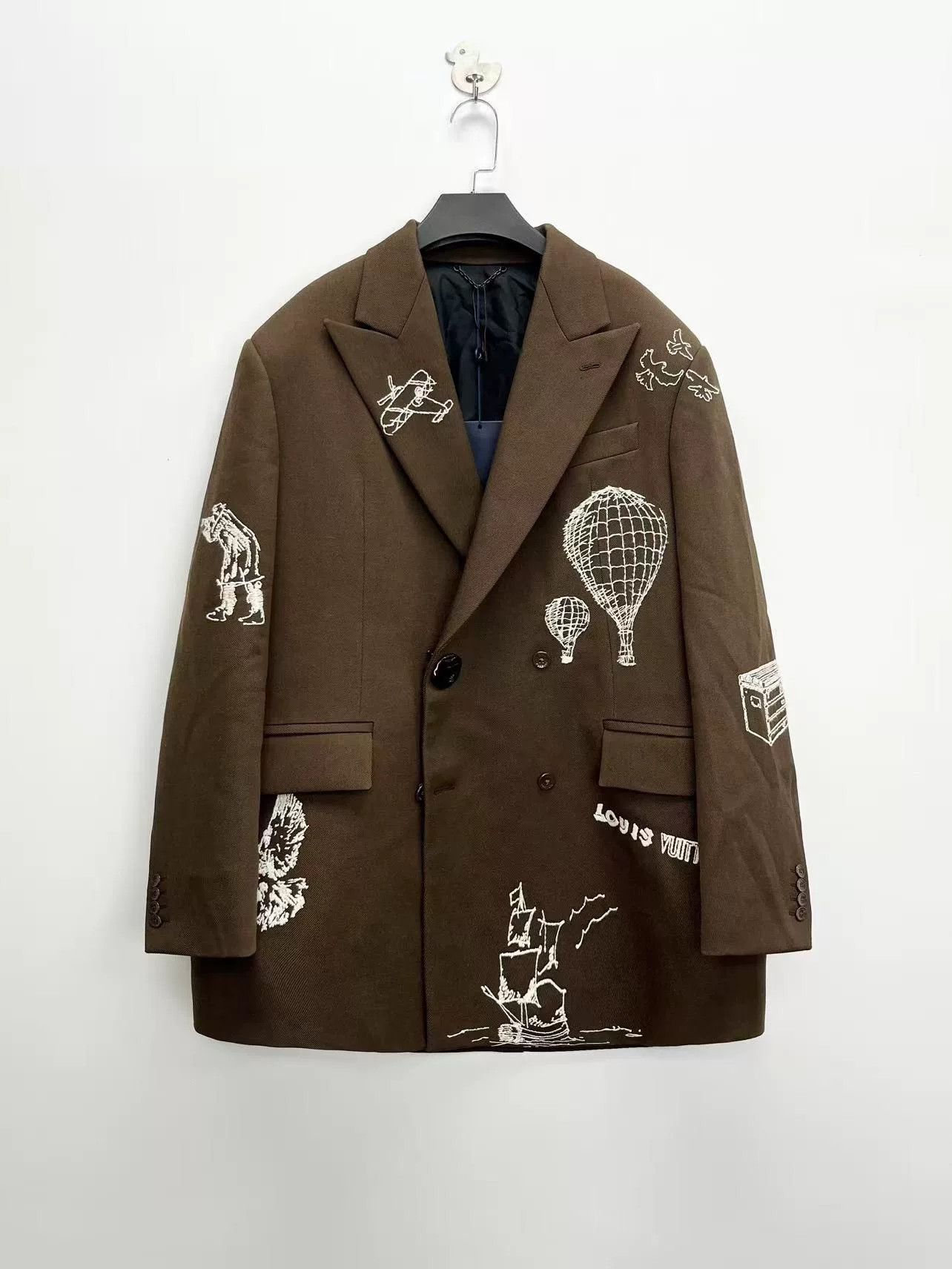 Louis Vuitton louis vuitton chocolate brown embroidered jacket Size US L / EU 52-54 / 3 - 1 Thumbnail