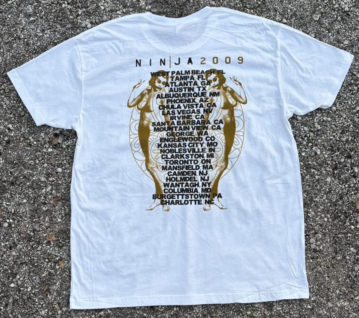 Other 2009 NIN Jane's Addiction Size US XL / EU 56 / 4 - 2 Thumbnail