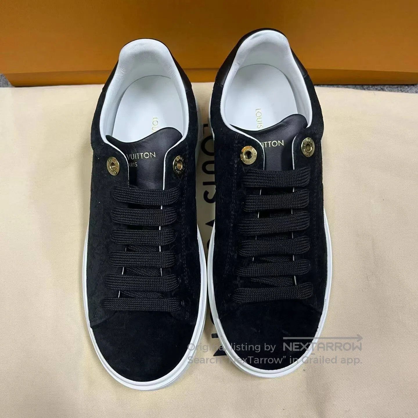 Louis Vuitton Louis Vuitton Black suede leather – stylish, casual, comfo Size US 5.5 / IT 35.5 - 3 Thumbnail