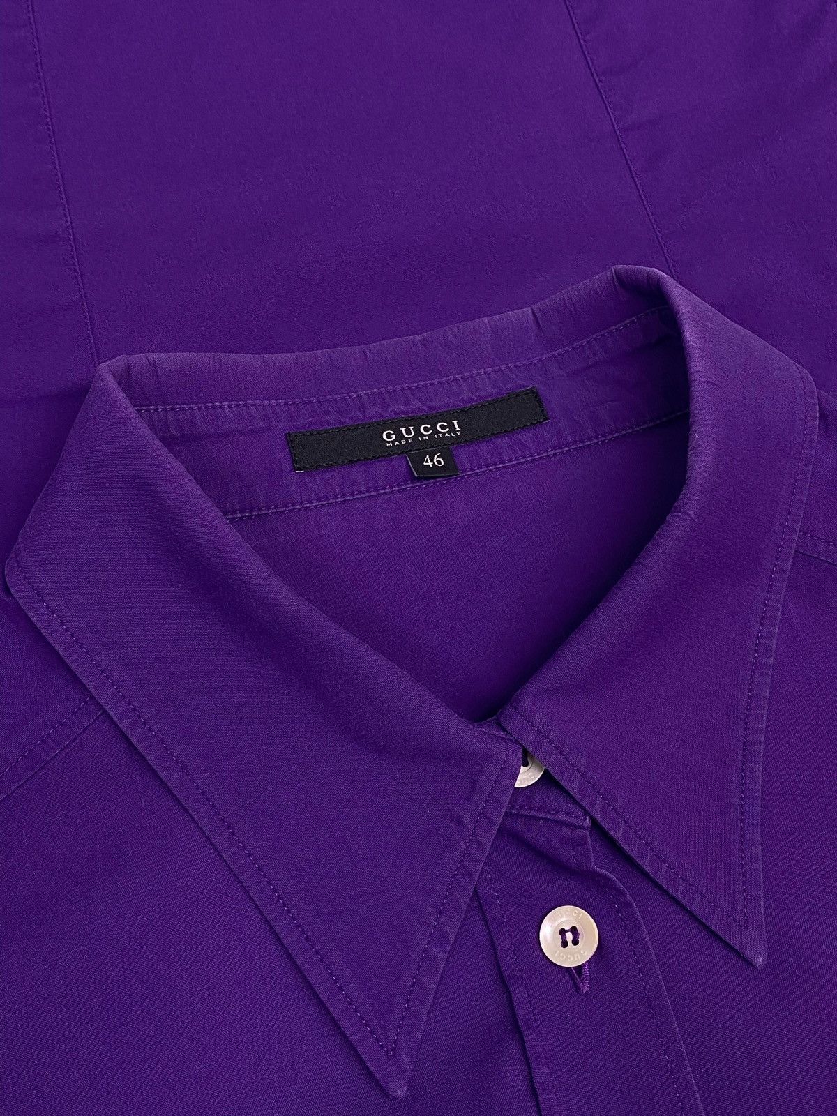 Gucci × Vintage Vintage Gucci Women’s purple Button Up Shirt Size 46 Size L / US 10 / IT 46 - 23 Thumbnail