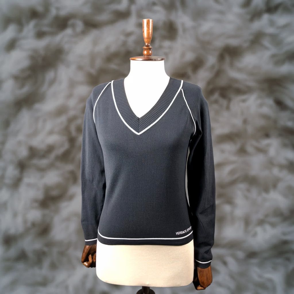Versace Versace Sport Pullover Women M Black Cotton Jersey V-Neck Knit Long Sleeve Sweater Regular Size Top Size M / US 6-8 / IT 42-44 - 1 Thumbnail