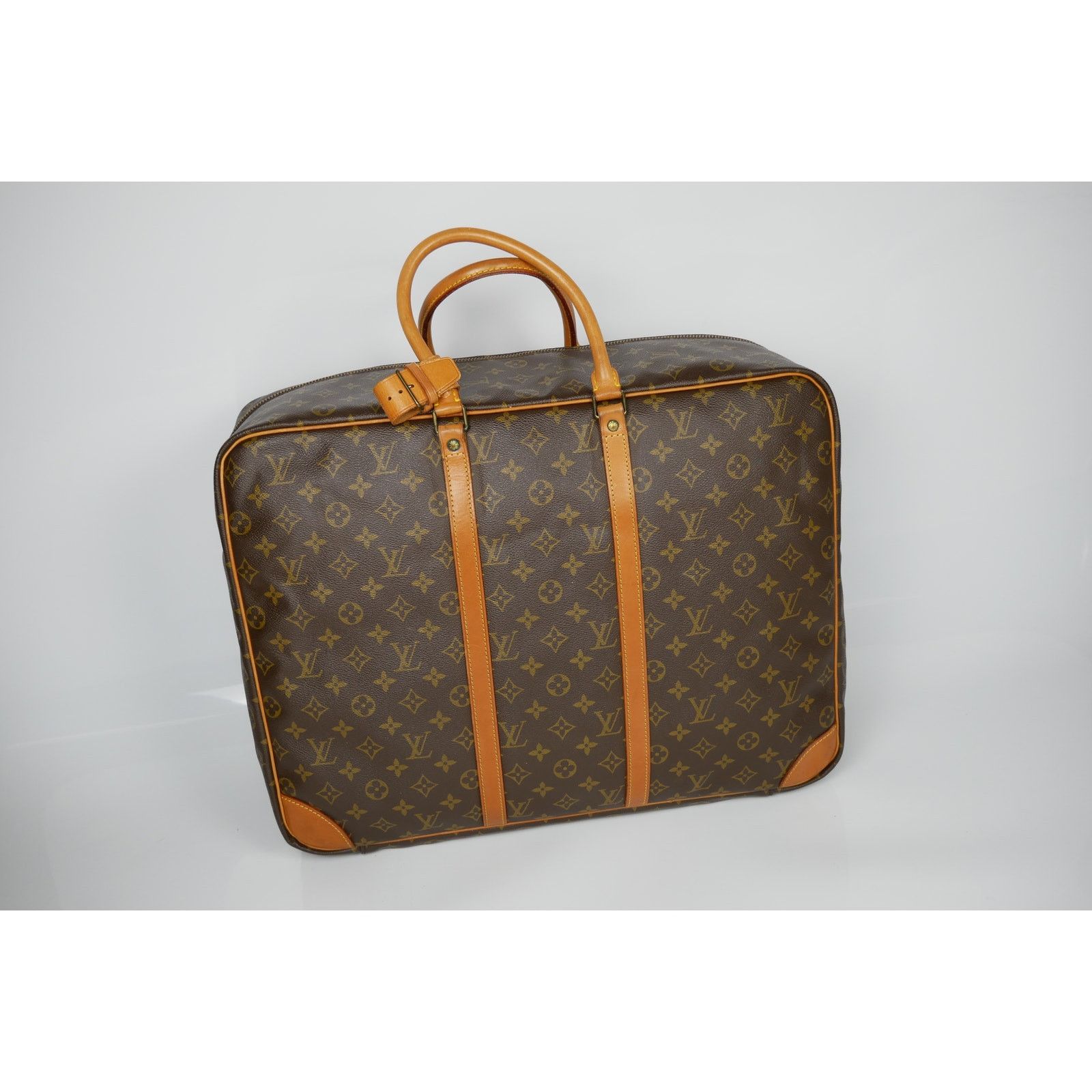 Louis Vuitton Louis Vuitton Monogram Canvas Sirius Soft Suitcase Size ONE SIZE - 3 Thumbnail