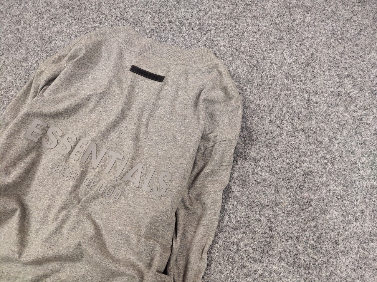 Fear of God Essential Fear Of God Authentic Classic Logo Long Sleeve Size US M / EU 48-50 / 2 - 4 Thumbnail