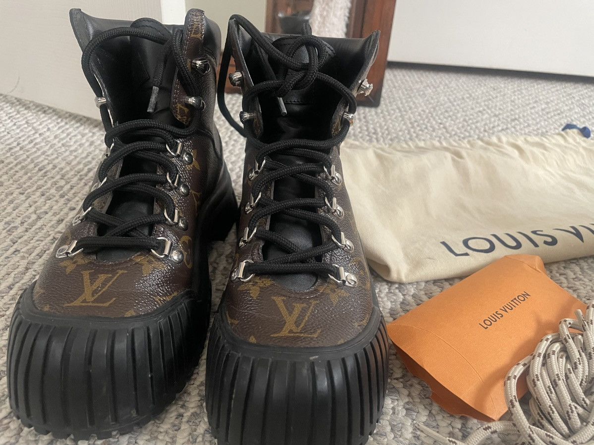 Louis Vuitton Louis Vuitton Ruby Flat Ranger Boots Size US 7.5 / IT 37.5 - 2 Thumbnail