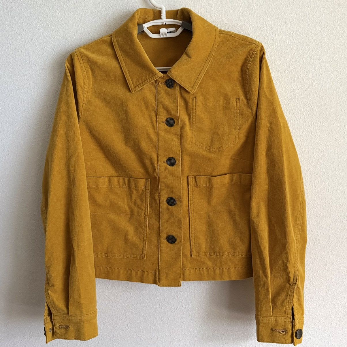 Other CAbi Womens Small Mustard Yellow Corduroy Jacket Button Frnt Size S / US 4 / IT 40 - 1 Thumbnail