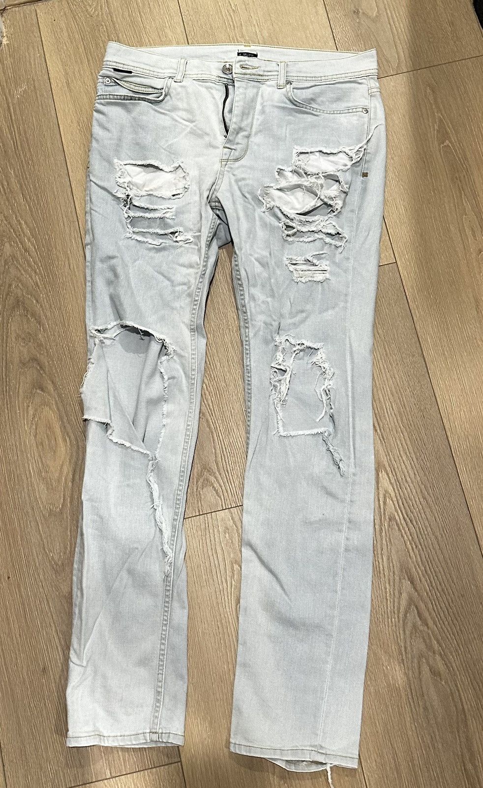 Bdg Light Washed Ripped Jeans BDG sz 32x32 Size US 32 / EU 48 - 1 Thumbnail