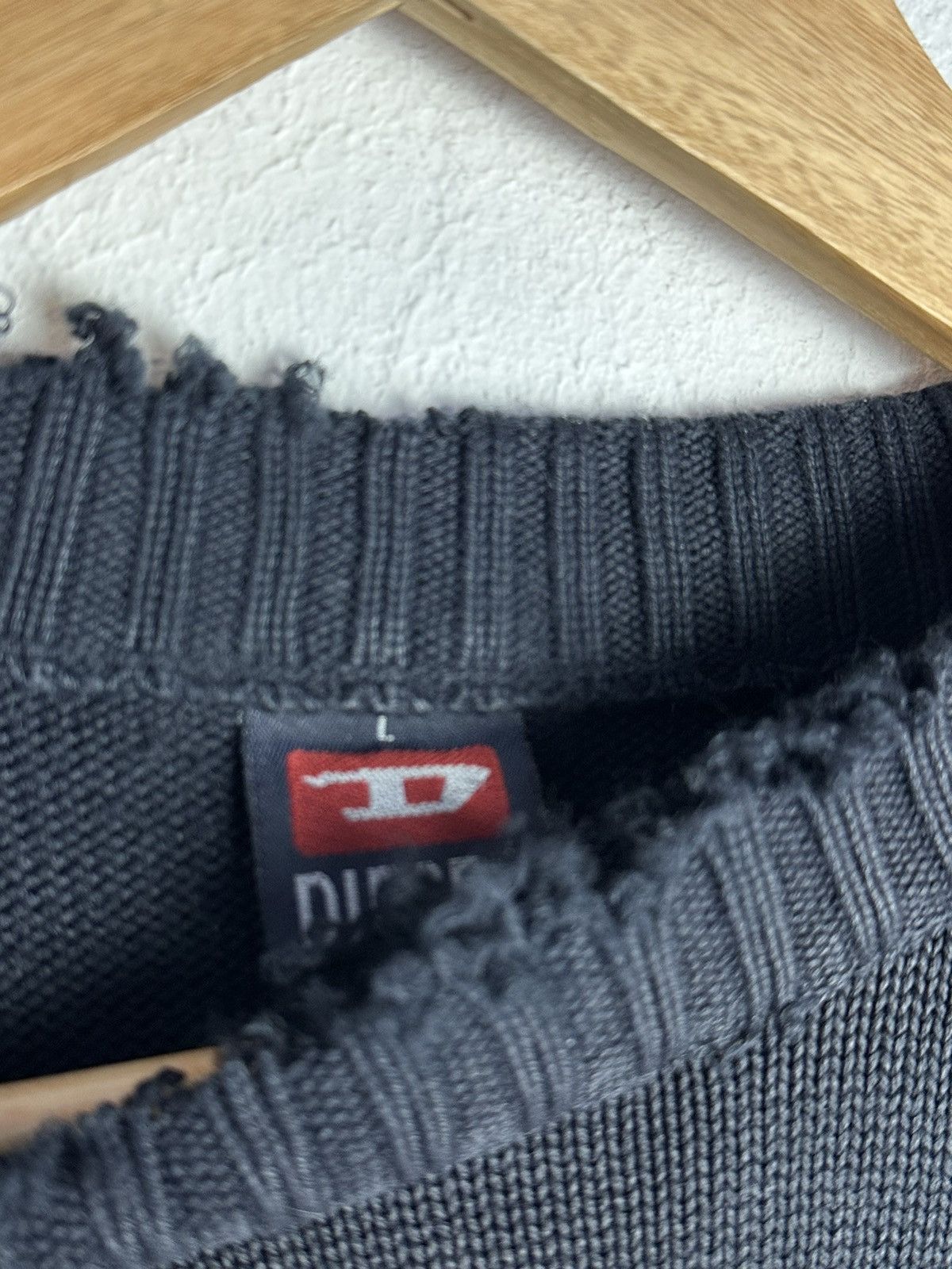 Diesel × Vintage Vintage Diesel big logo knit sweater distressed boxy fit Size US M / EU 48-50 / 2 - 6 Thumbnail