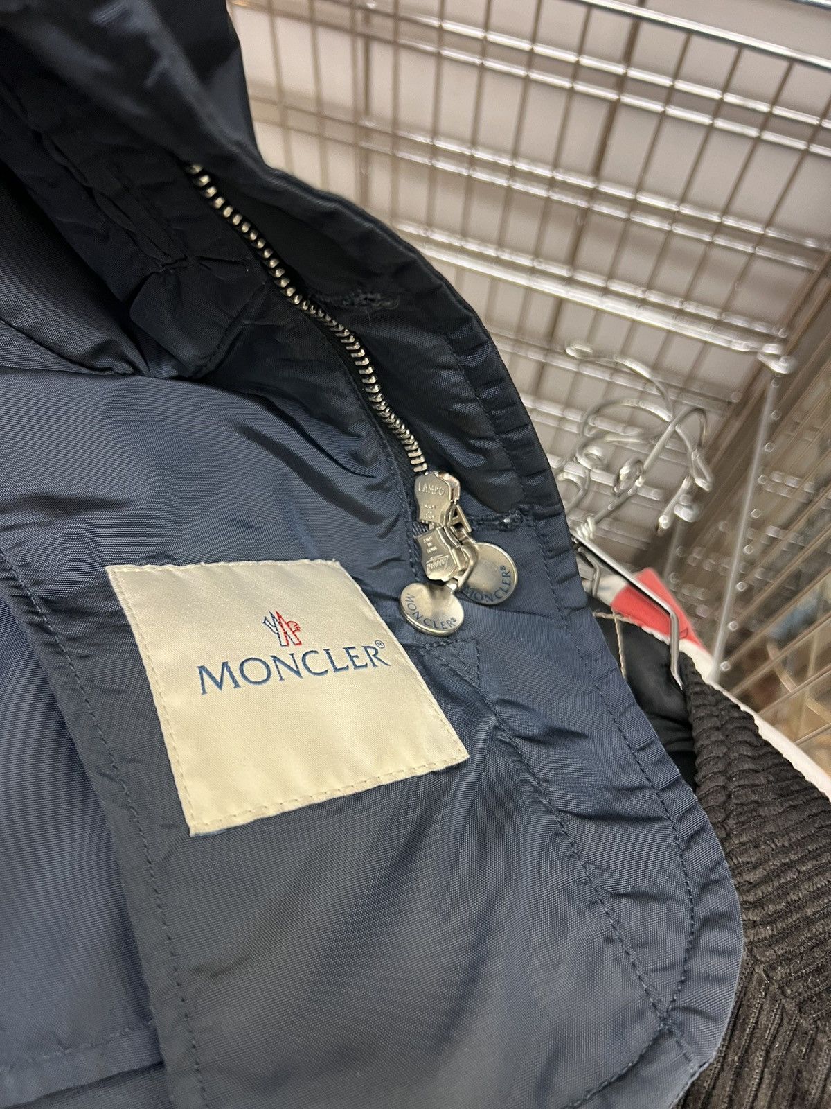 Designer × Moncler Moncler Coquelicot Youth Jacket sz 8 Designer Authenticated Size US XXS / EU 40 - 10 Thumbnail