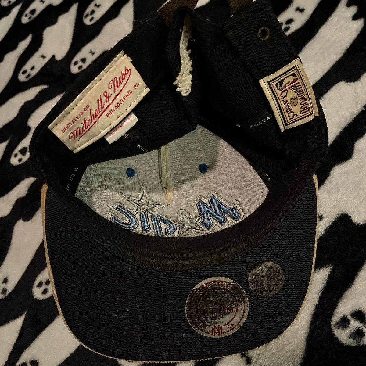 Mitchell & Ness mitchell and ness magic basketball cap Size ONE SIZE - 3 Thumbnail