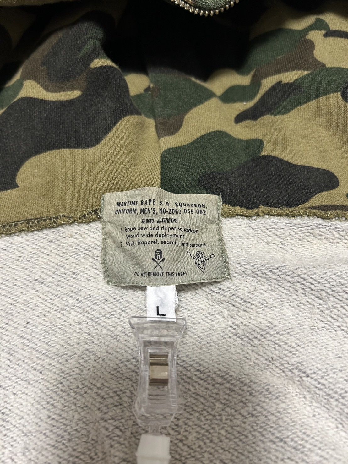 Bape Bape Gray One point Green Camo Zip Hoodie Size US L / EU 52-54 / 3 - 3 Thumbnail