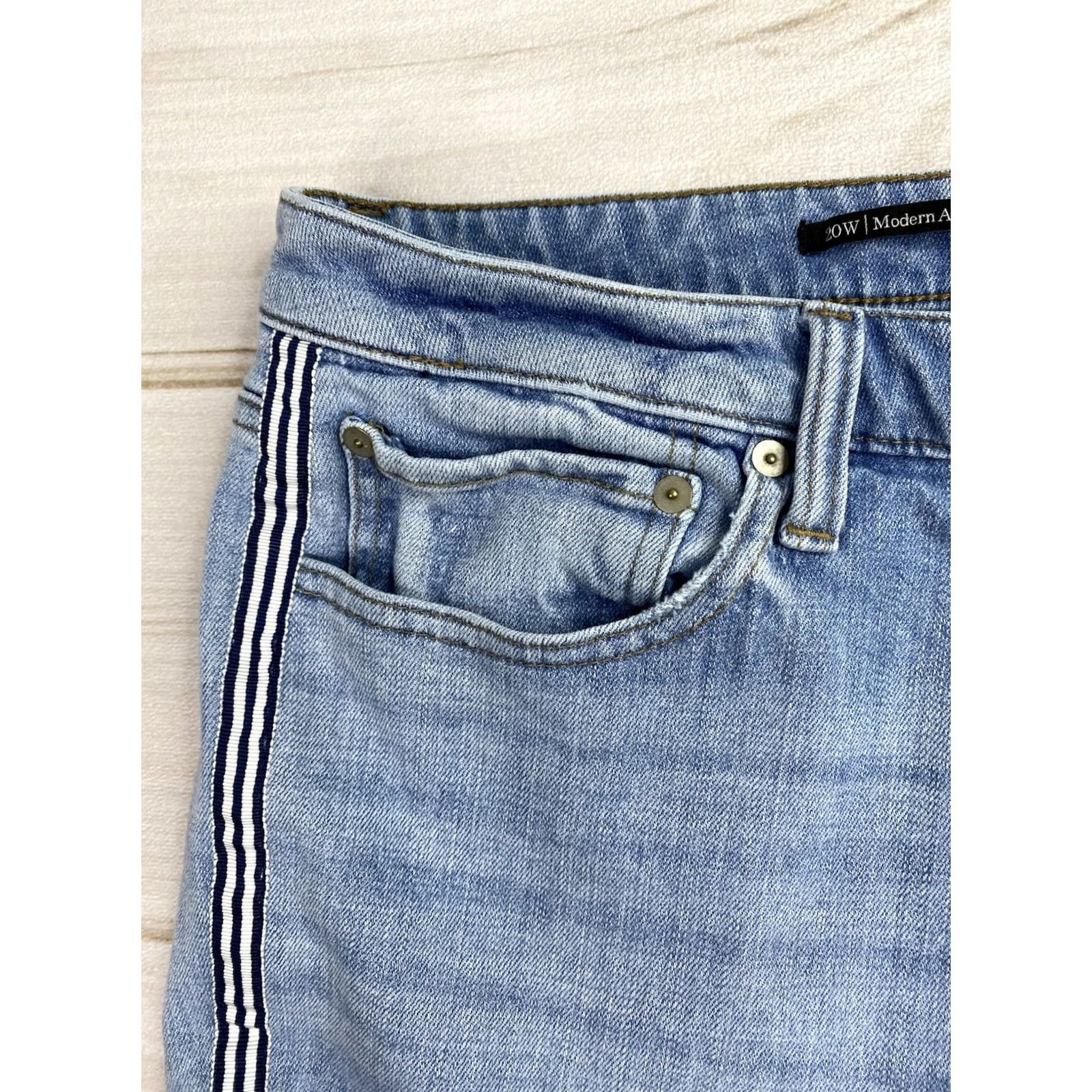 Talbots Talbots Jeans Womens 20W Blue Modern Ankle Jean High Waist Straight Light Wash Size 42" / US 20 - 2 Thumbnail
