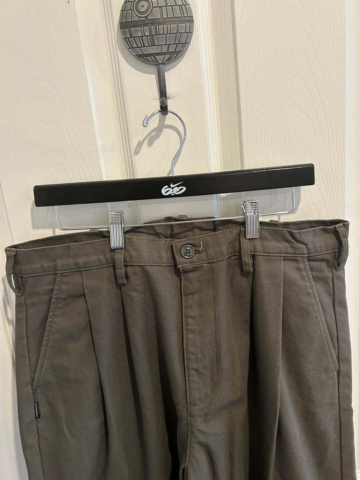 Freshjive Freshjive mens pleaded pants Size US 36 / EU 52 - 2 Thumbnail
