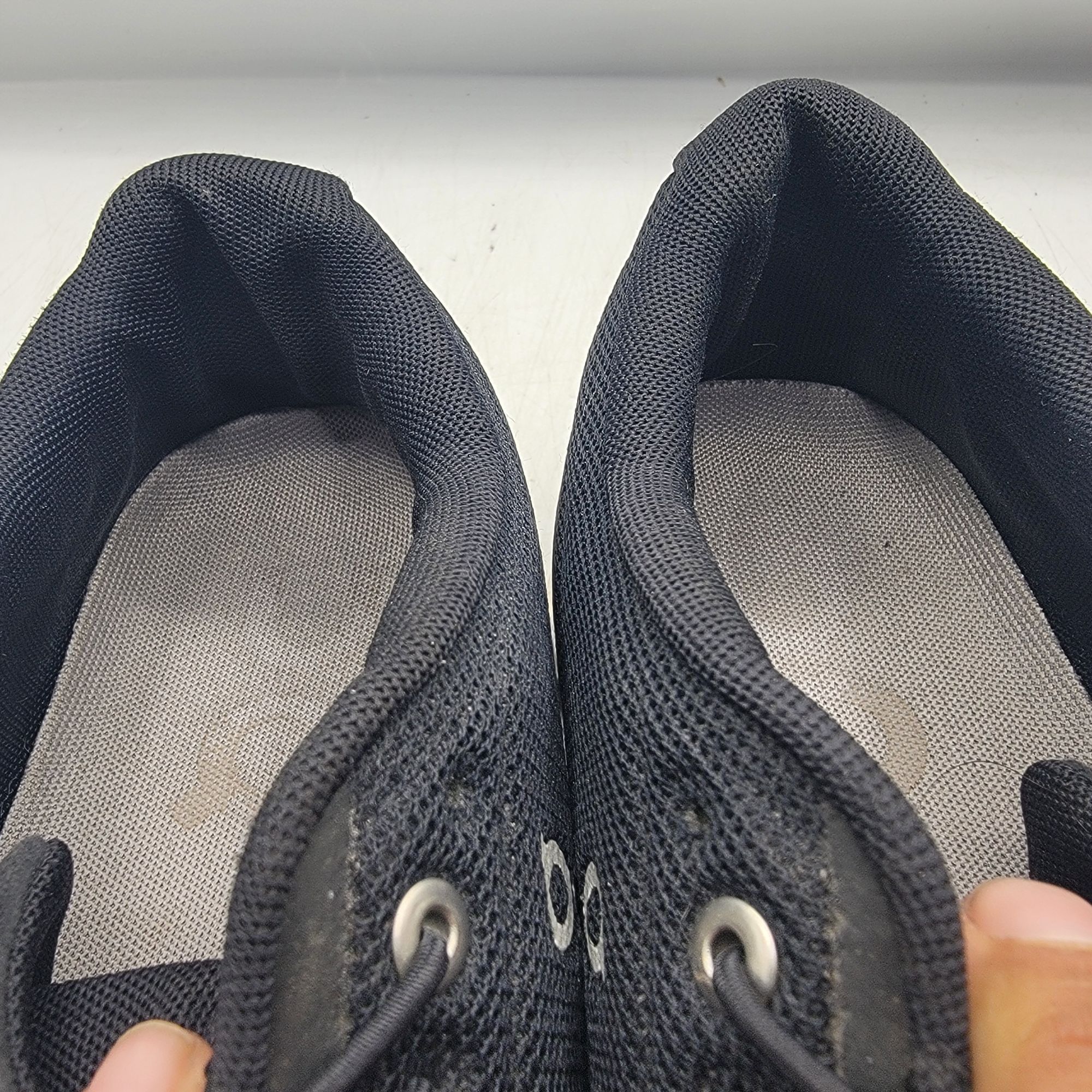 On On Cloud 5 Combo Womens 8 Black Athletic Shoes Running Walki Size US 8 / IT 38 - 9 Thumbnail