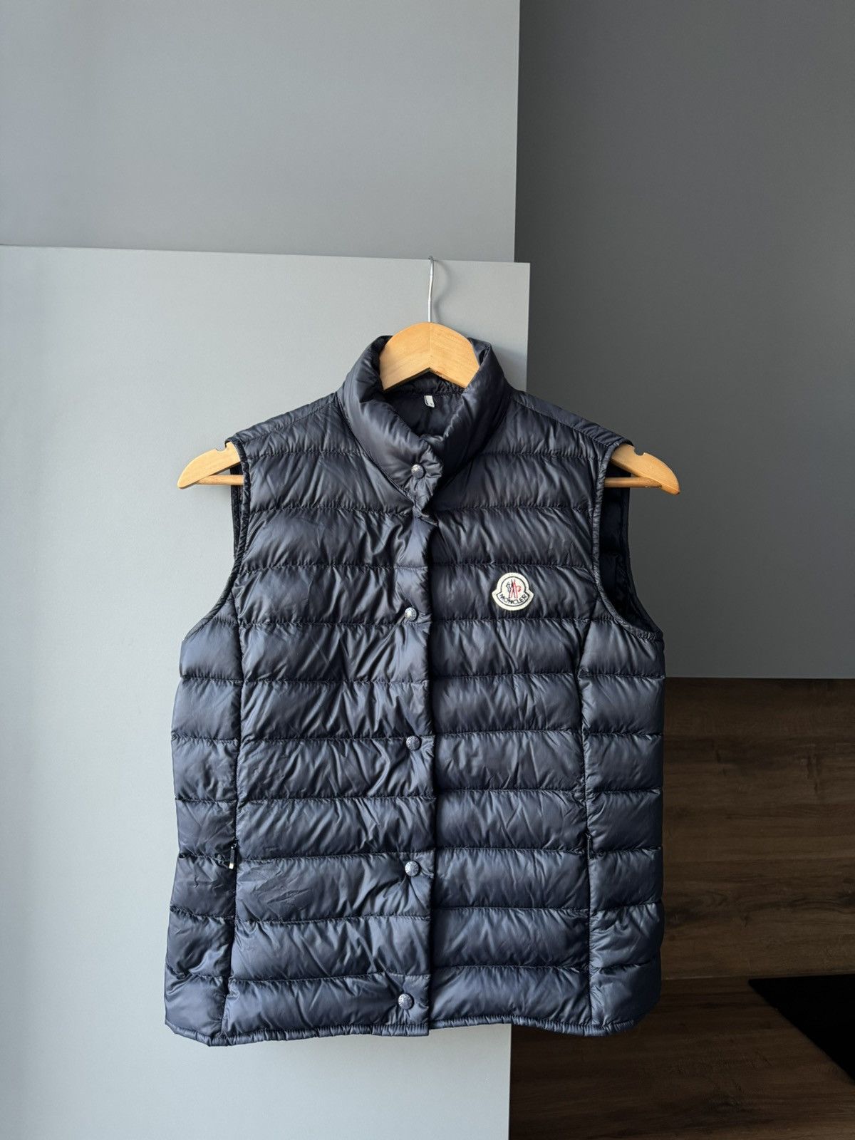 Moncler Moncler Liane Gilet Down Puffer Women Vest Size S / US 4 / IT 40 - 1 Thumbnail