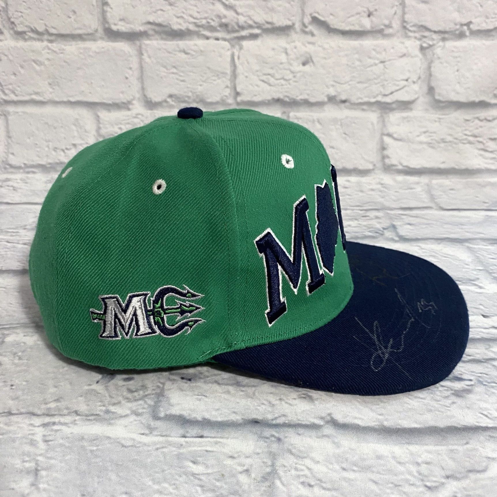 New Era Maine Mariners Hat Autographed Signed Blue Green Echl Bimmridder Baseball Cap 7 3/4 New Era Men Blue Mariners 90s Size ONE SIZE - 3 Thumbnail