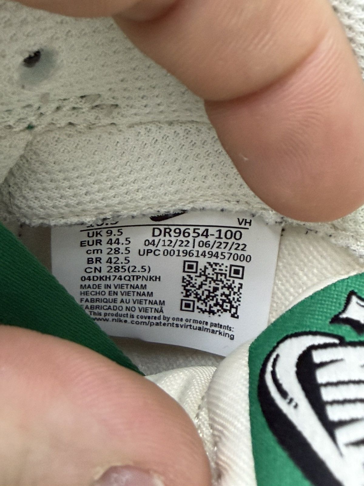Nike Size 10.5 - Nike Dunk Low Lottery Pack Green Size US 10.5 / EU 43-44 - 9 Thumbnail