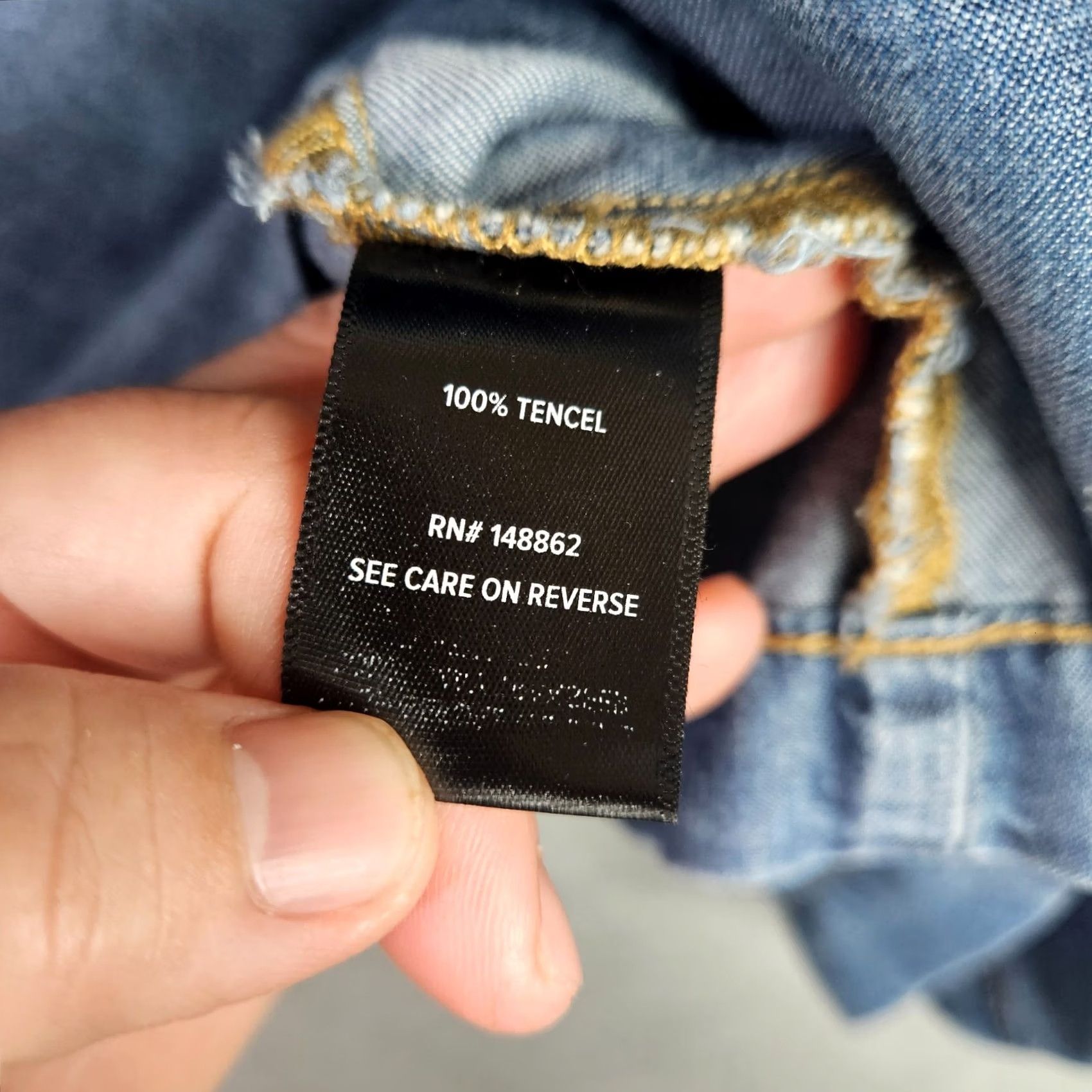 Torrid Torrid Denim Crop Top Tencel Square Neck 2X Blue NWT Womens Top Casual Short Sleeve Medium Wash Size XXL / US 16-18 / IT 52-54 - 7 Thumbnail