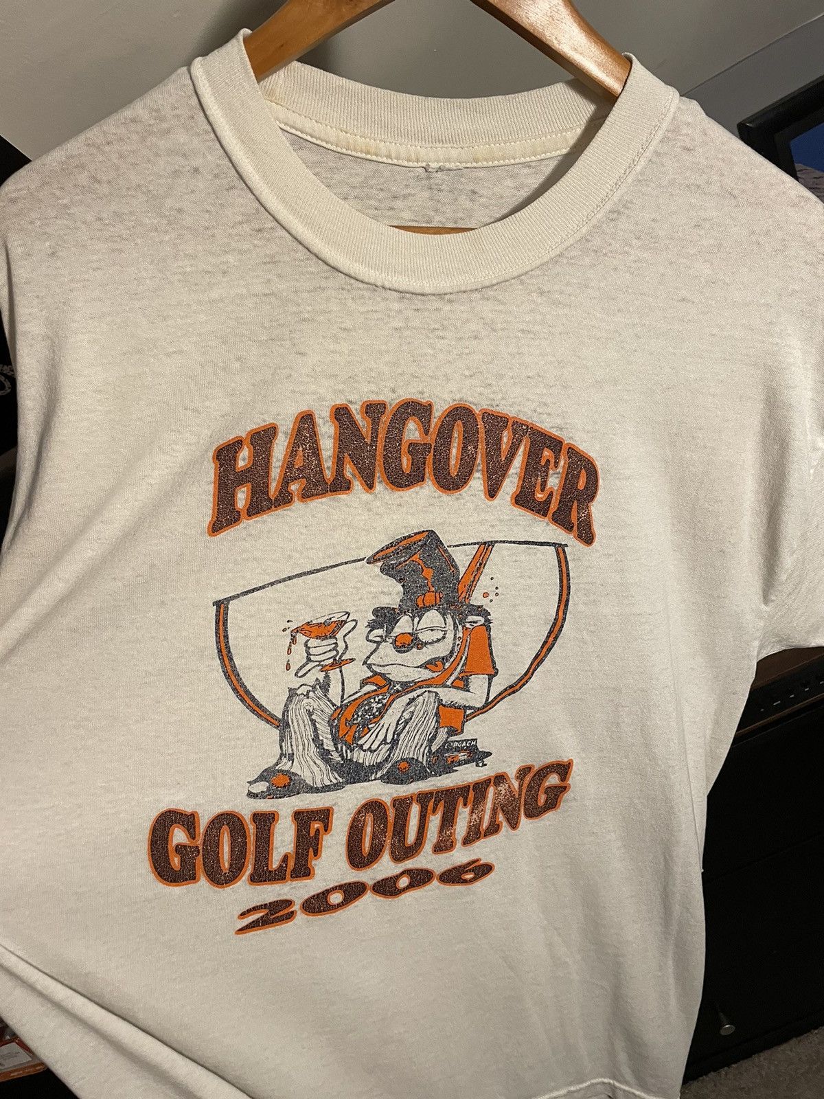 Vintage Vintage 2006 Hangover Golf Tee XL Size US XL / EU 56 / 4 - 2 Thumbnail
