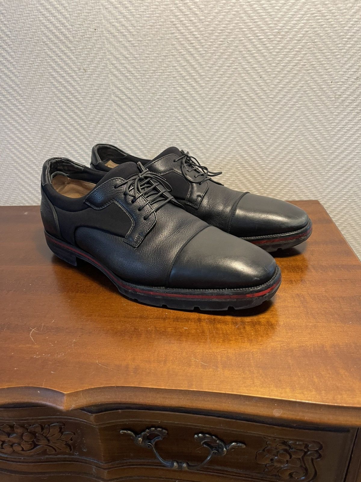 Christian Louboutin Christian louboutin formal shoes Size US 10 / EU 43 - 1 Thumbnail