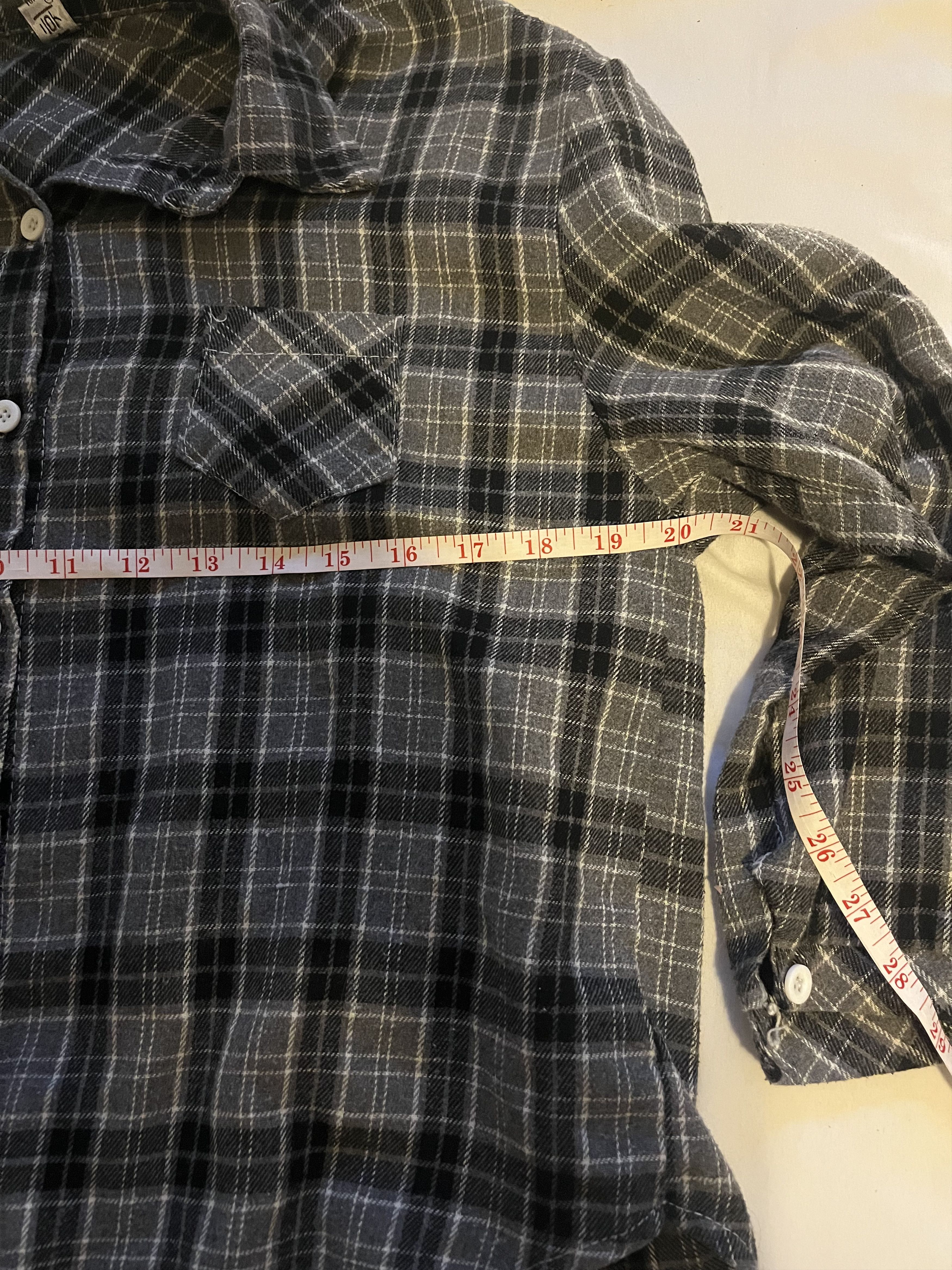 Other Happiness Brand Gray and Black Plaid Button Down Shirt Size M / US 6-8 / IT 42-44 - 5 Thumbnail