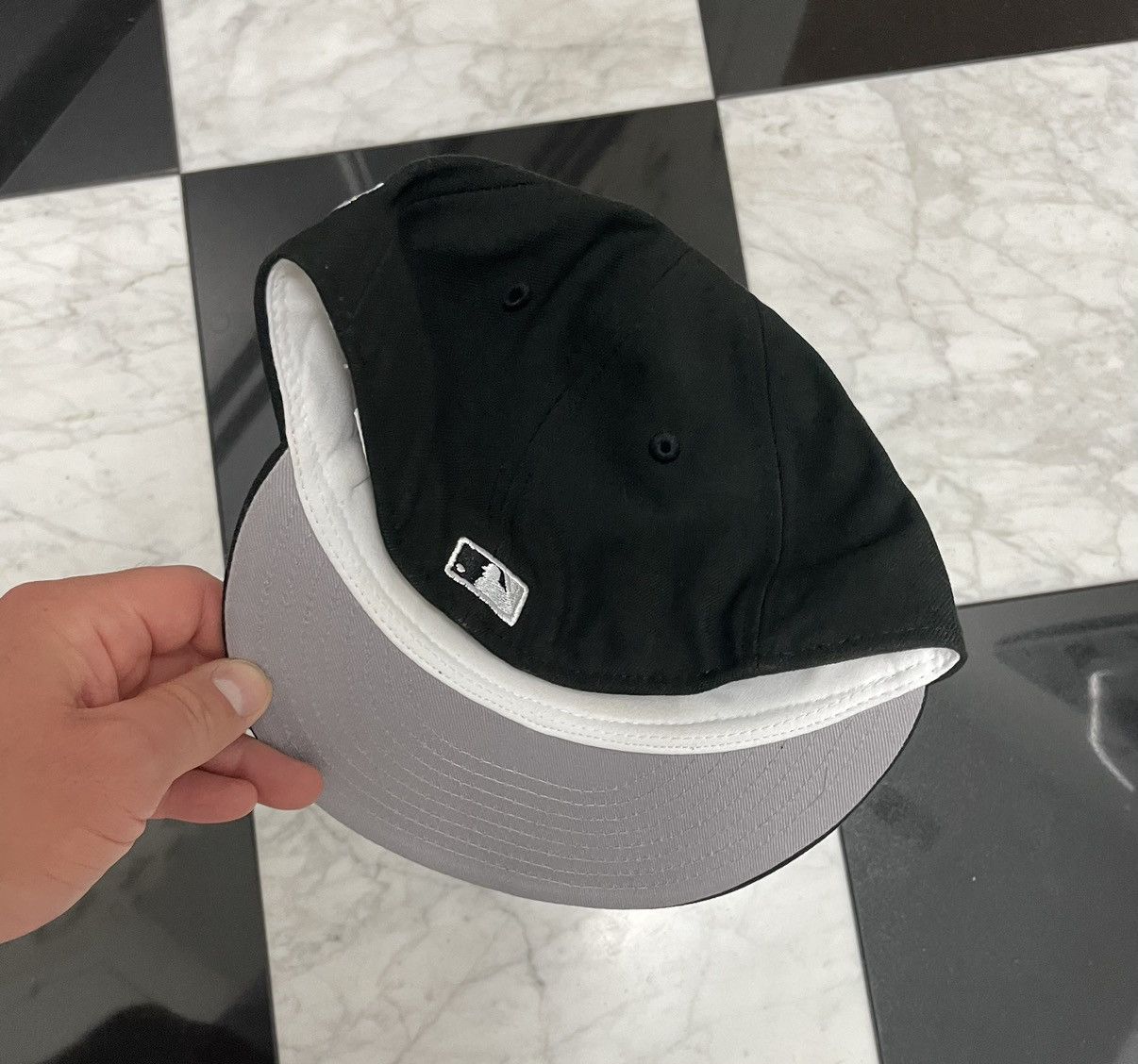 New Era 🔥 Exclusive Sox hat customized size 7 Size ONE SIZE - 2 Thumbnail