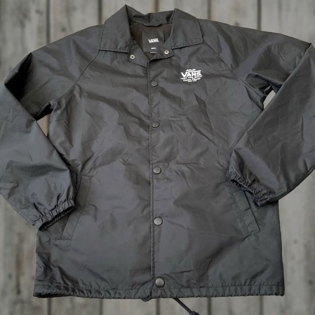 Vans VANS Logo Windbreaker Jacket Mens Small Black Lightweight Nylon Snap Button Size US S / EU 44-46 / 1 - 1 Thumbnail