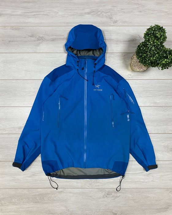 Arc'Teryx Arcteryx Theta AR Gore Tex jacket | Grailed