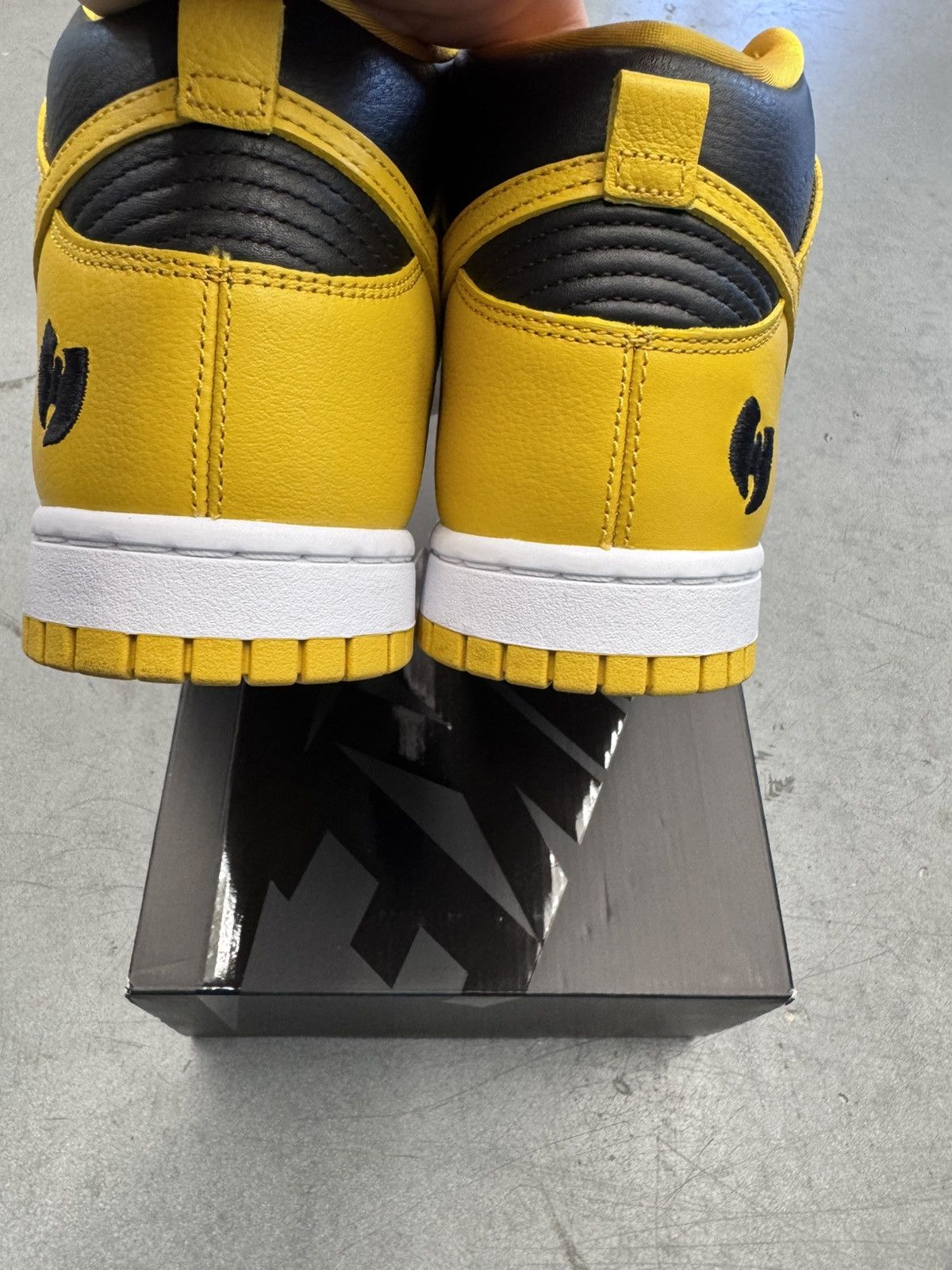 Nike 2024 Nike Dunk High Wu-Tang Size US 8.5 / EU 41-42 - 6 Thumbnail
