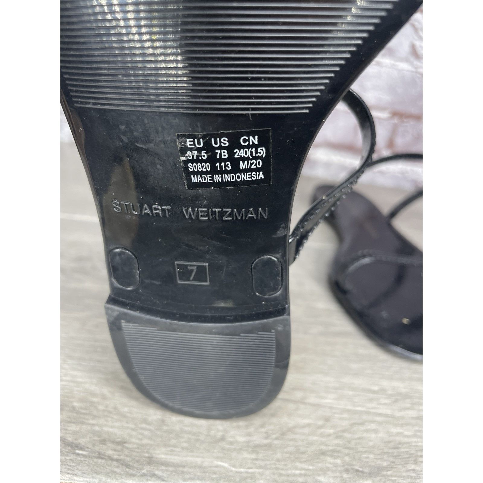 Stuart Weitzman Stuart Weitzman Black Sawyer Jelly Flats Slides Sandals Wome Size US 7 / IT 37 - 10 Thumbnail