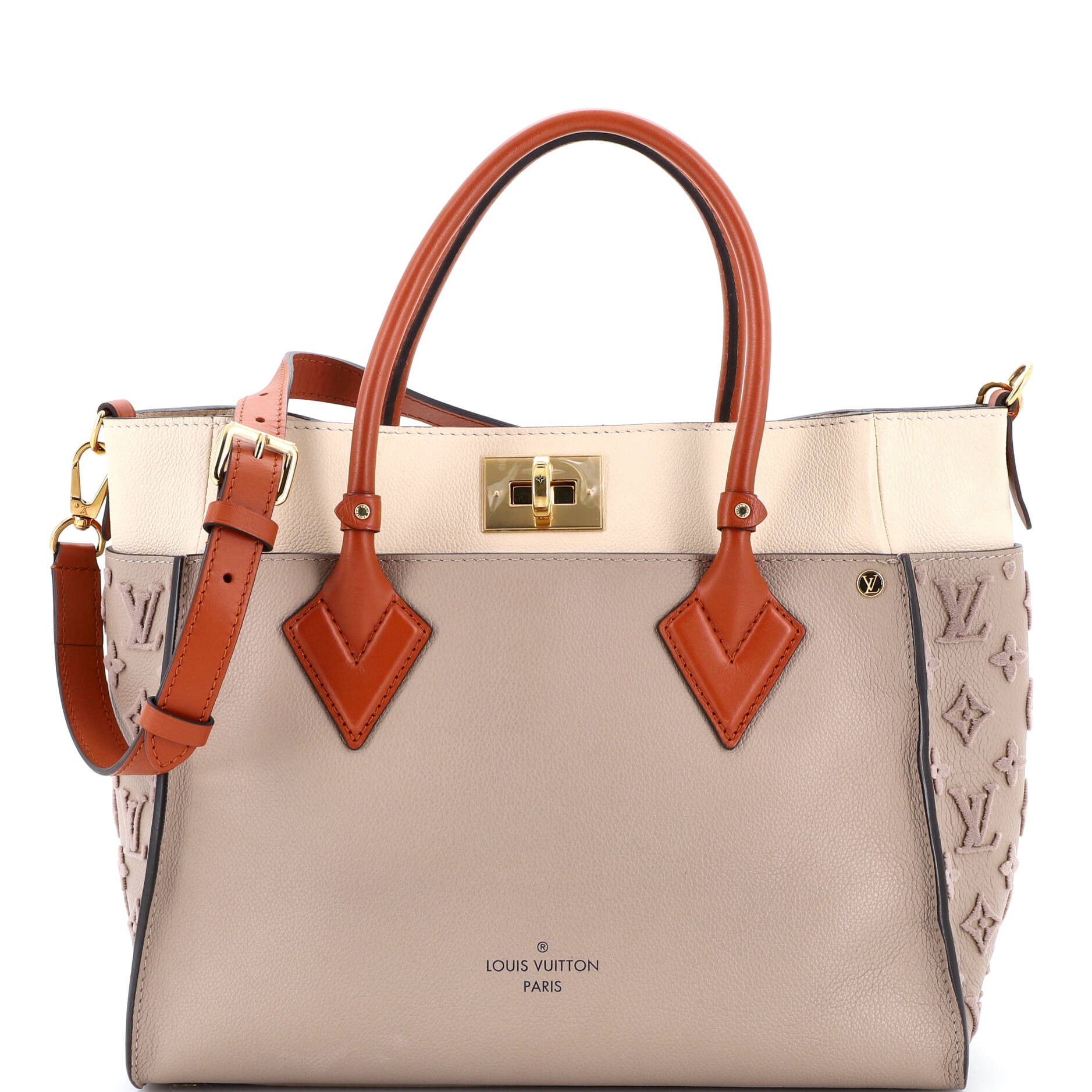 Louis Vuitton On My Side Tote Size ONE SIZE - 1 Thumbnail