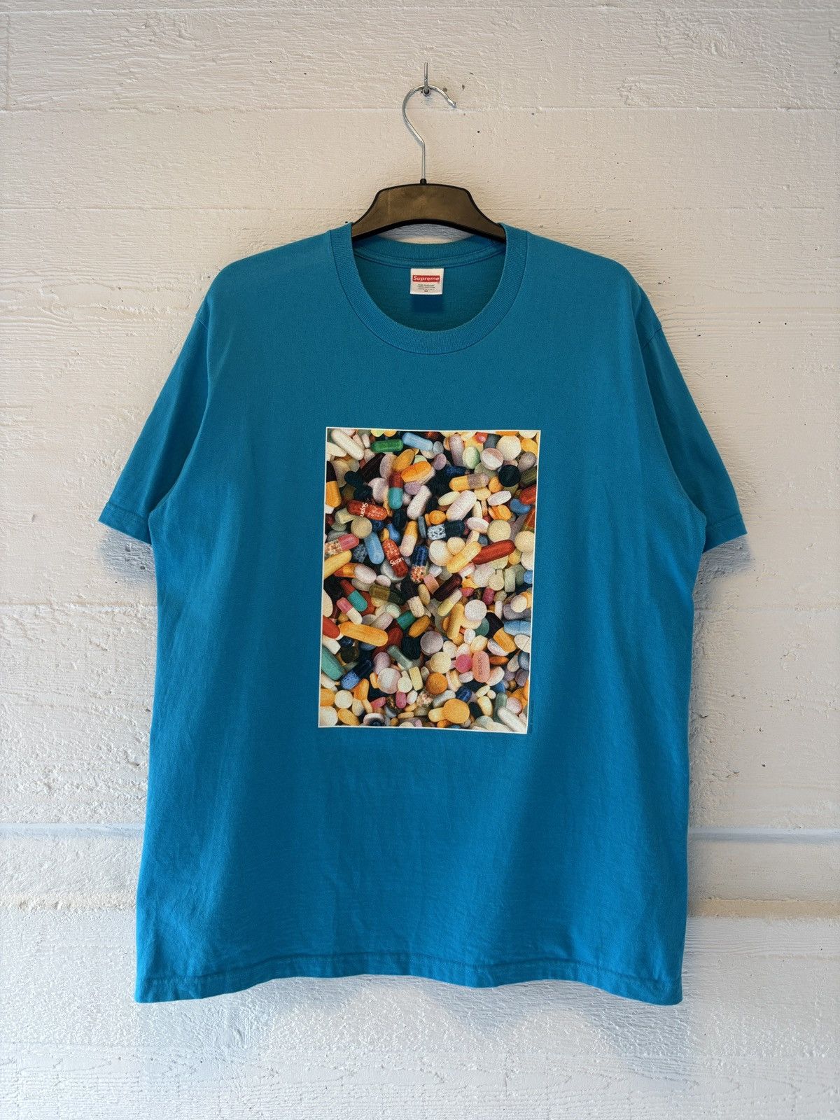 Supreme Supreme Pills Logo T-Shirt Tee Blue FW20 Size US M / EU 48-50 / 2 - 2 Thumbnail