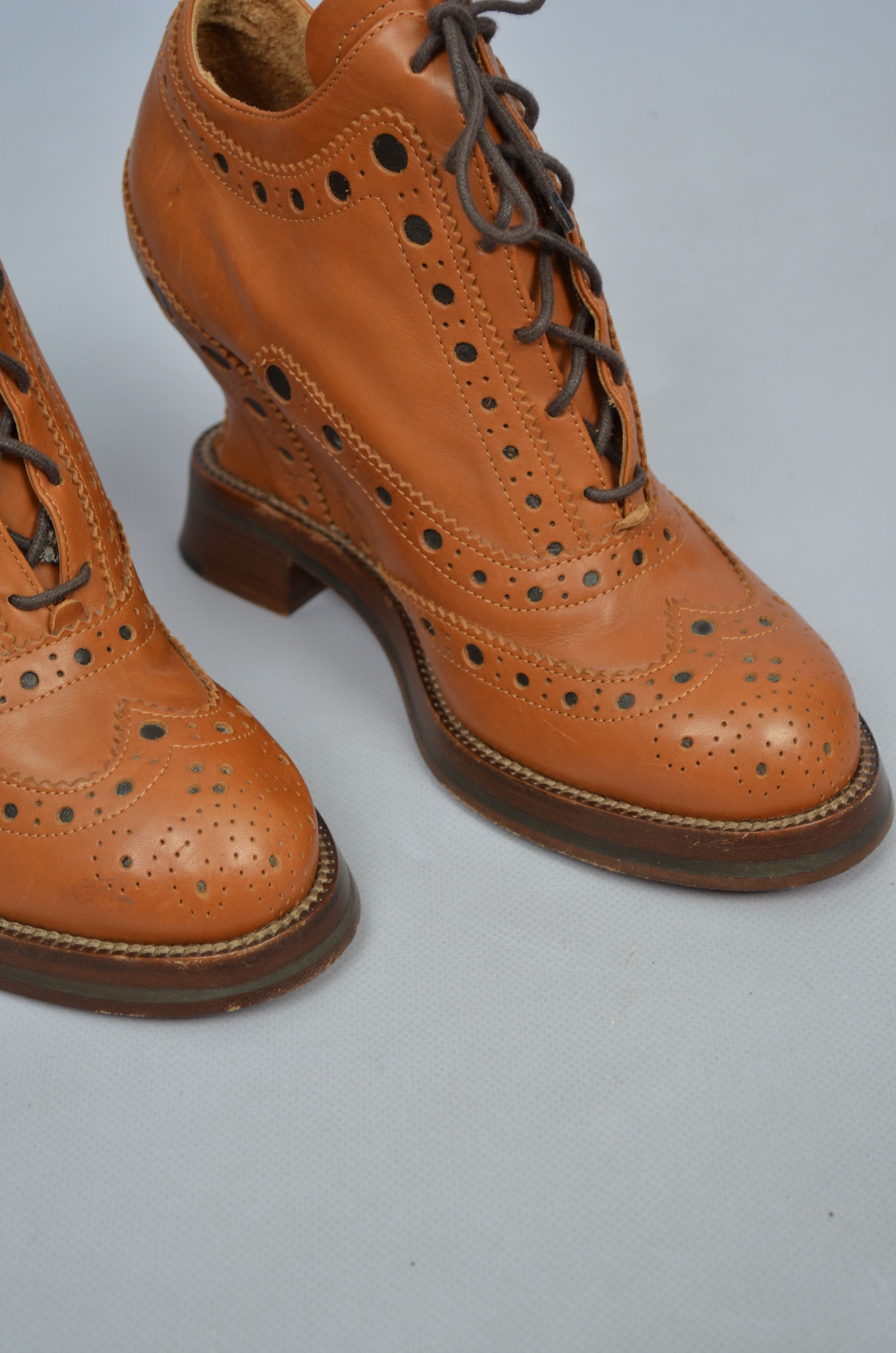 Acne Studios × Designer Acne Studios Spin Brogue Wedge Boots In Leather Size 37/US7 Size US 7 / IT 37 - 10 Thumbnail